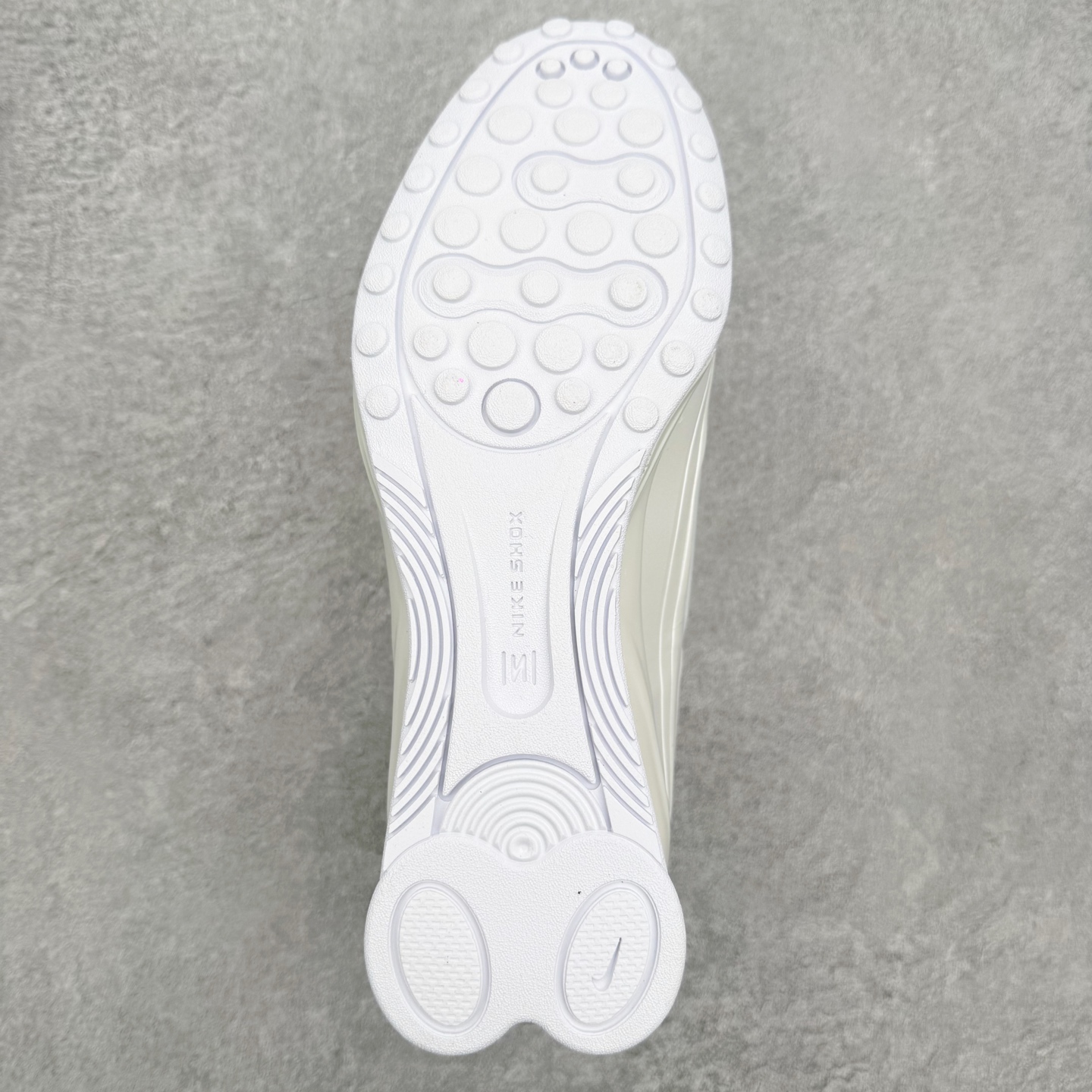 NK Total 90 Shox Secutor Magia 百搭舒适 耐磨 足球鞋 实拍调校N版已经零
