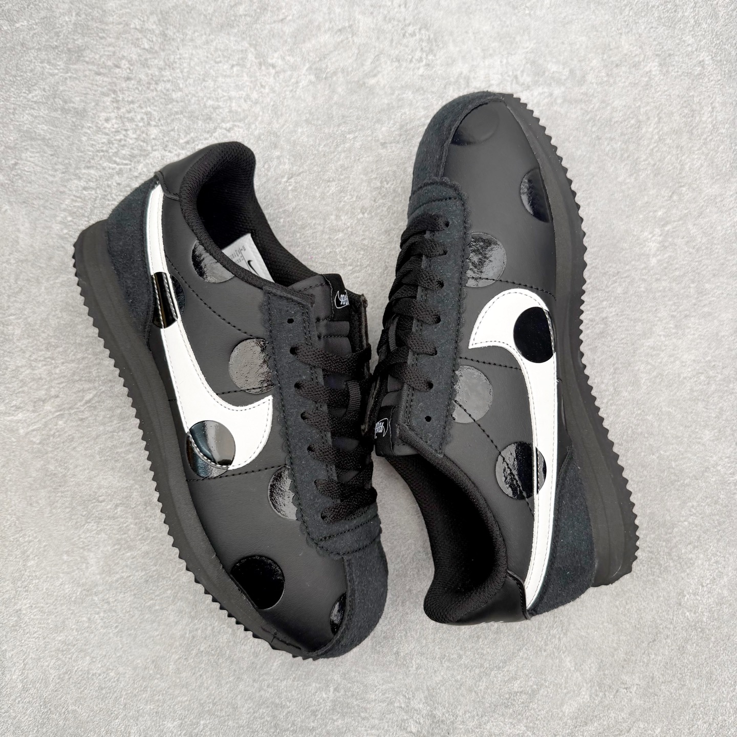 NK Classic Cortez Leather 阿甘复古初代皮革慢跑鞋 IR1332-001 实体平