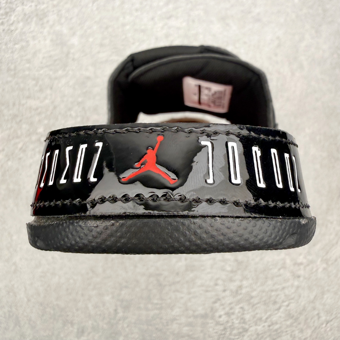 ＃原装级别 Air Jordan AJ11 Hydro Retro Slides 飞人运动拖鞋 经典的配