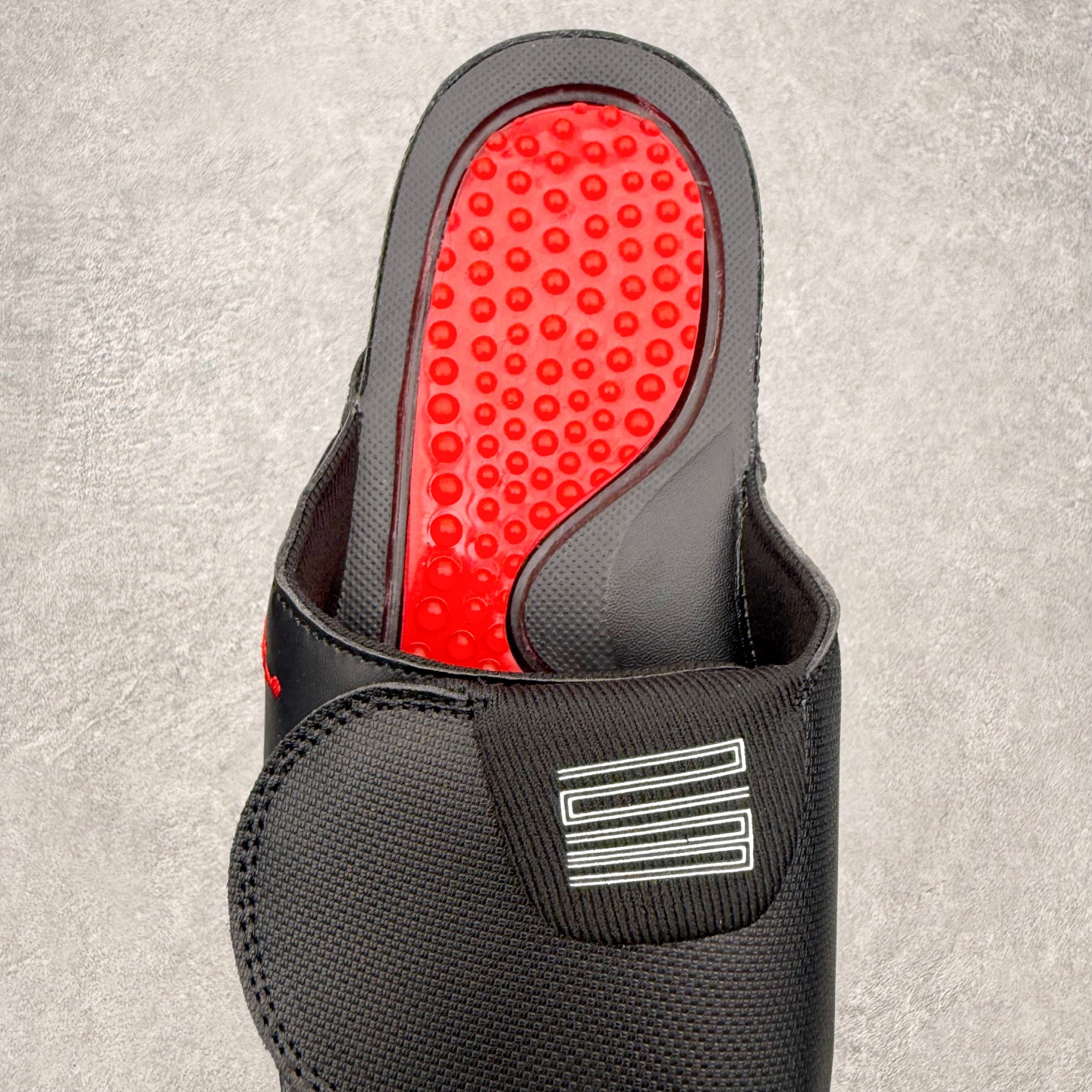 ＃原装级别 Air Jordan AJ11 Hydro Retro Slides 飞人运动拖鞋 经典的配