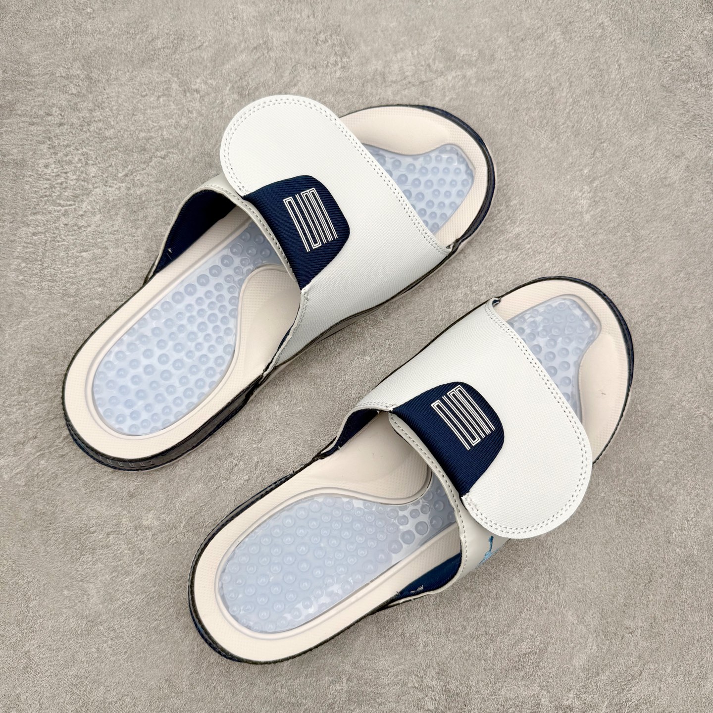 ＃原装级别 Air Jordan AJ11 Hydro Retro Slides 飞人运动拖鞋 经典的配