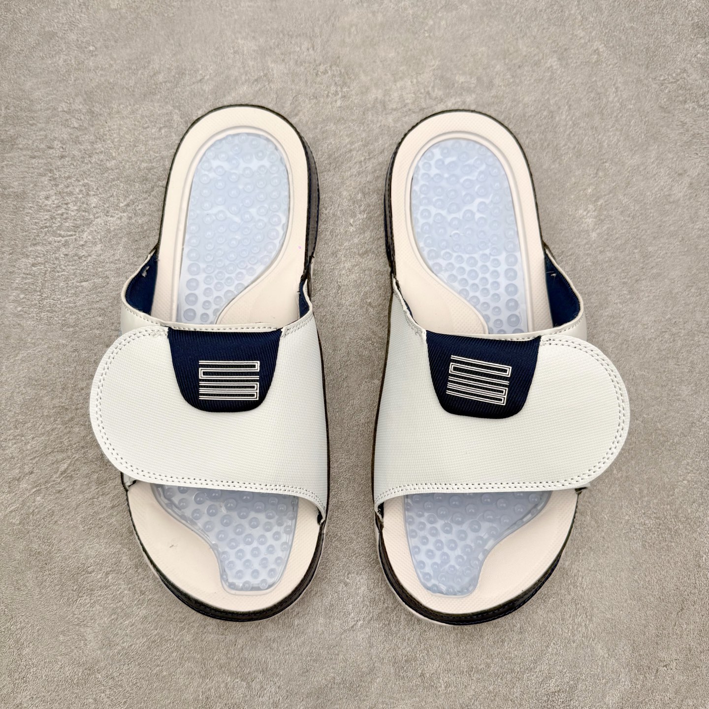 ＃原装级别 Air Jordan AJ11 Hydro Retro Slides 飞人运动拖鞋 经典的配
