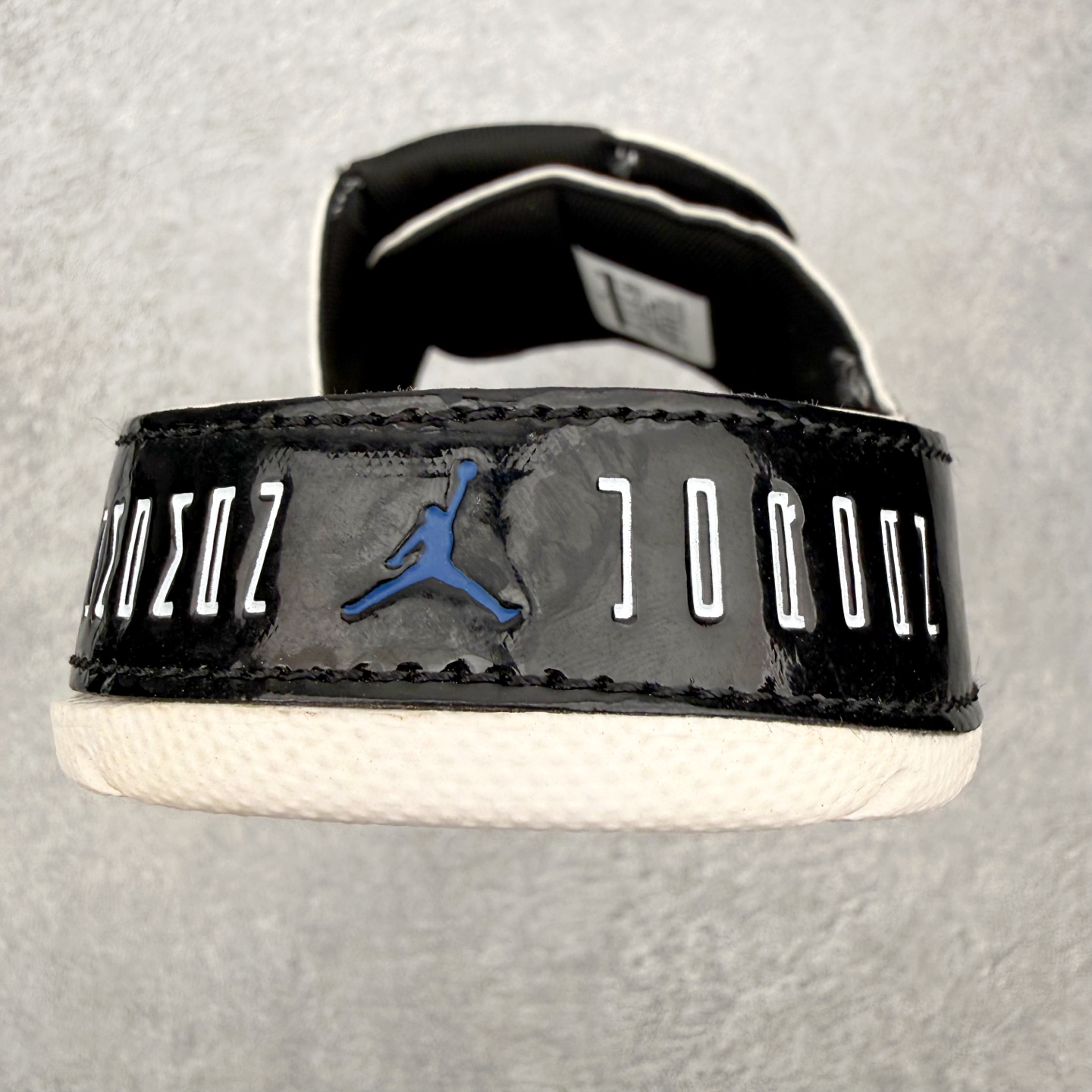 ＃原装级别 Air Jordan AJ11 Hydro Retro Slides 飞人运动拖鞋 经典的配