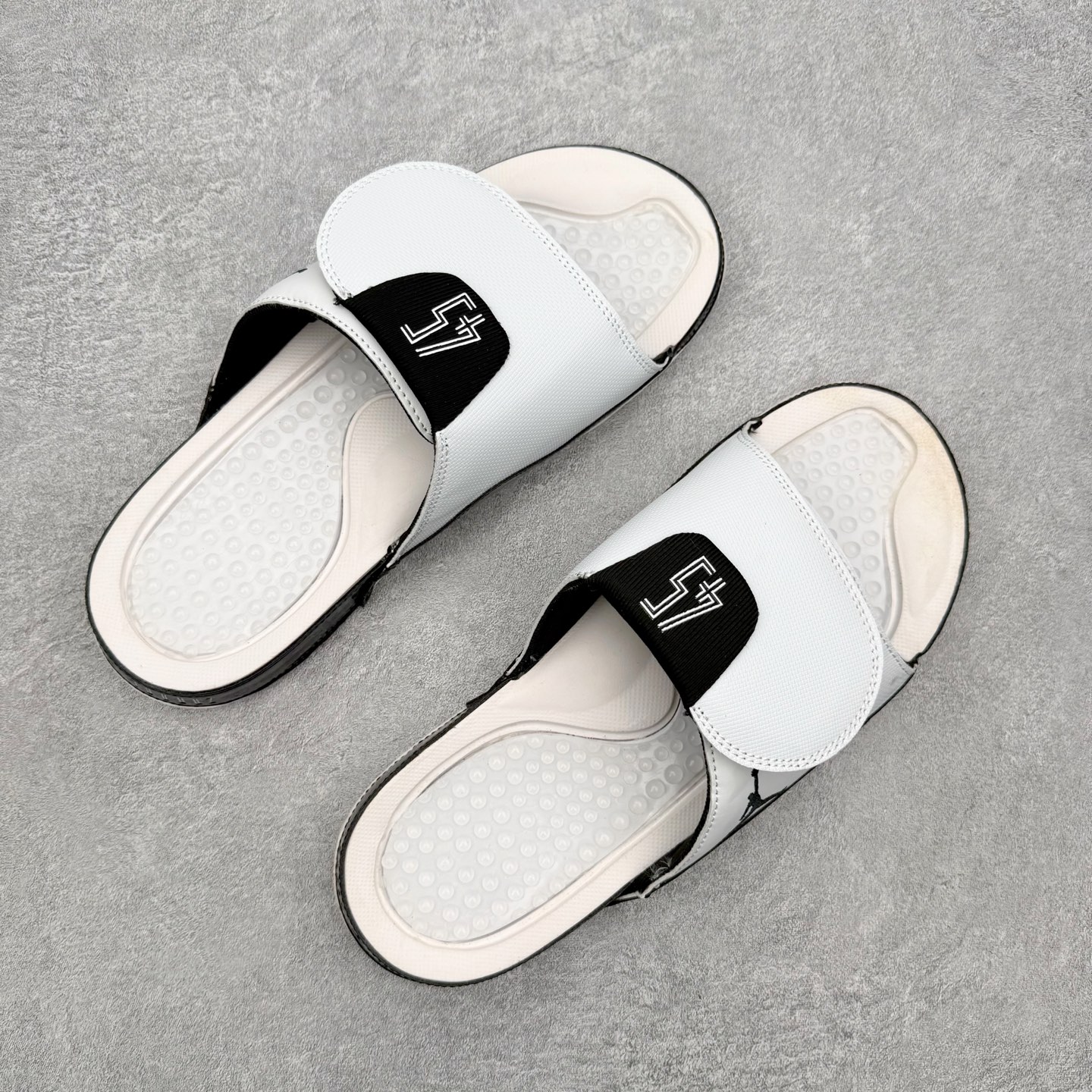 ＃原装级别 Air Jordan AJ11 Hydro Retro Slides 飞人运动拖鞋 经典的配