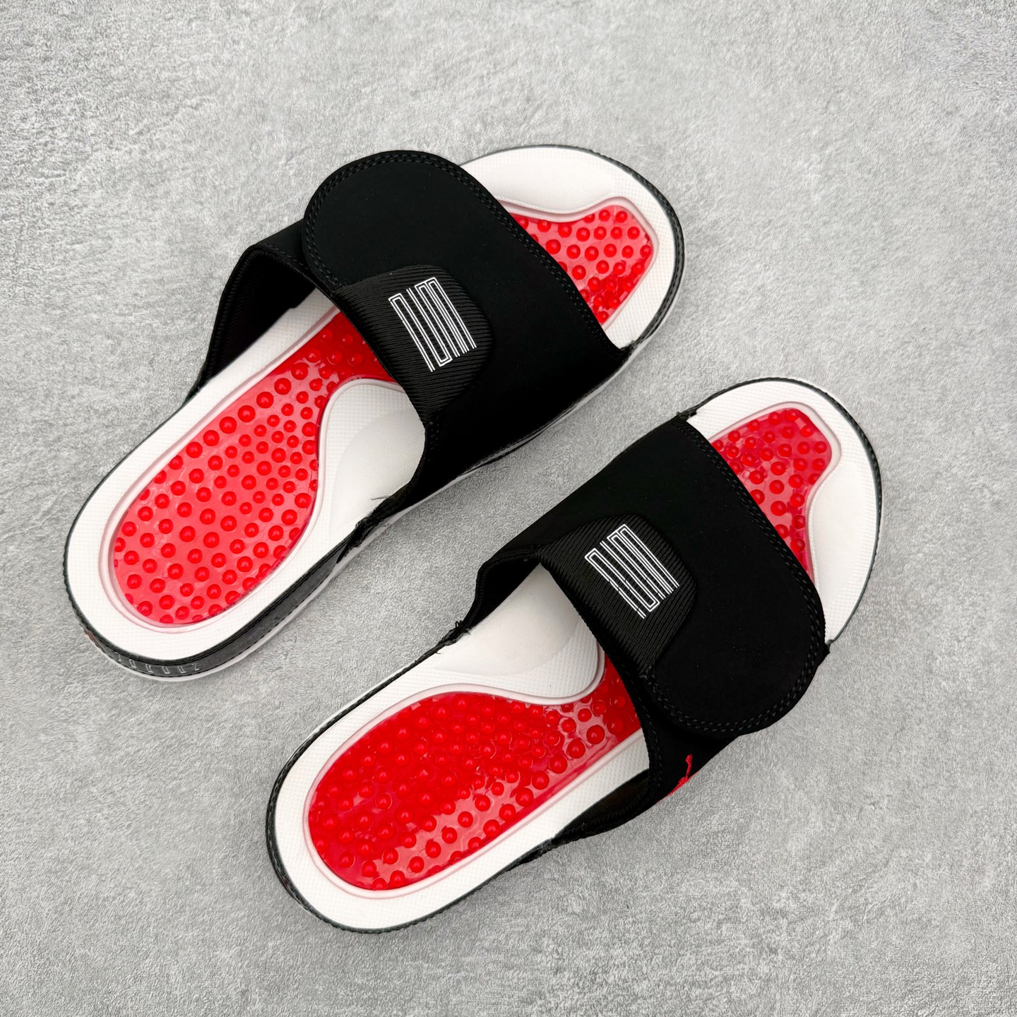 ＃原装级别 Air Jordan AJ11 Hydro Retro Slides 飞人运动拖鞋 经典的配