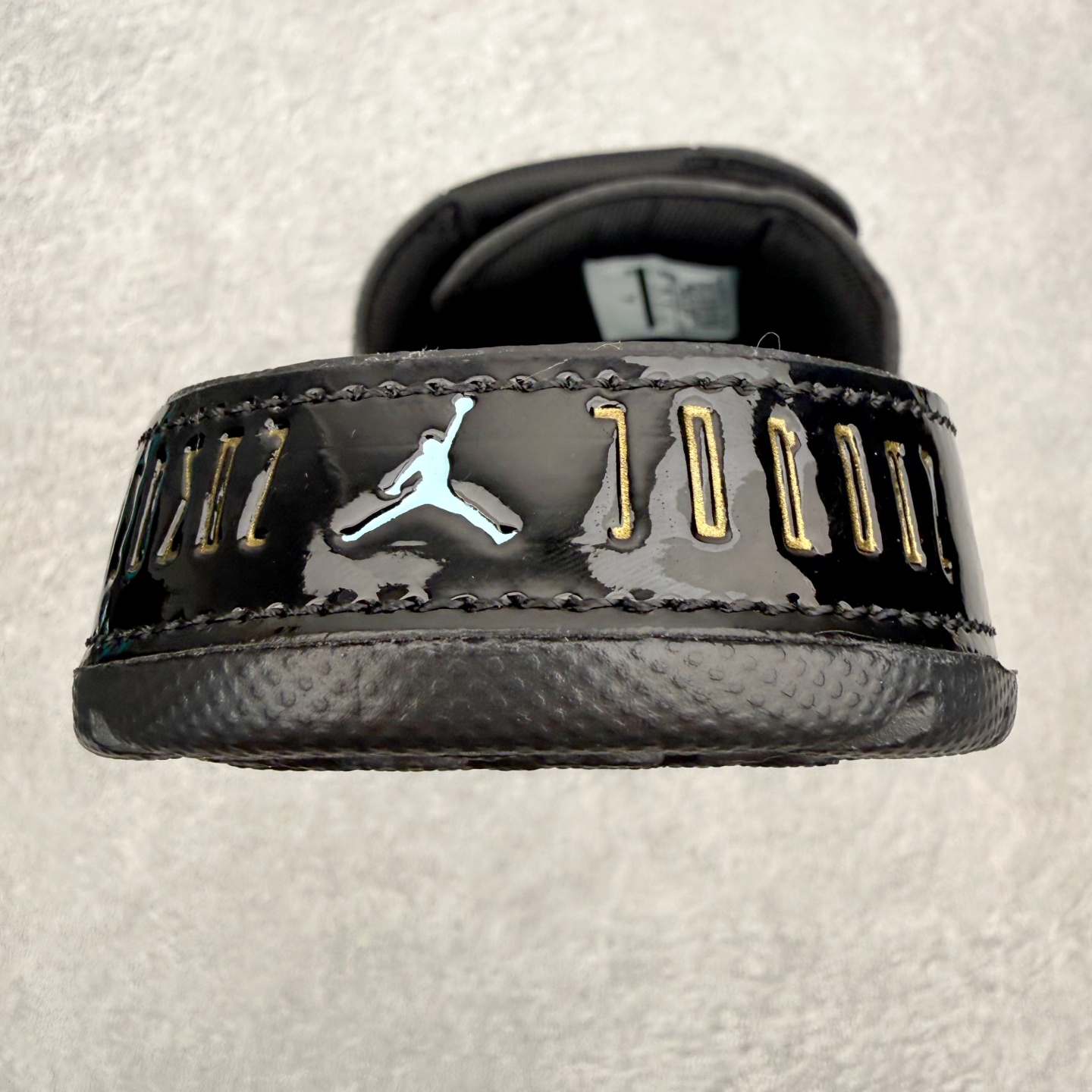 ＃原装级别 Air Jordan AJ11 Hydro Retro Slides 飞人运动拖鞋 经典的配