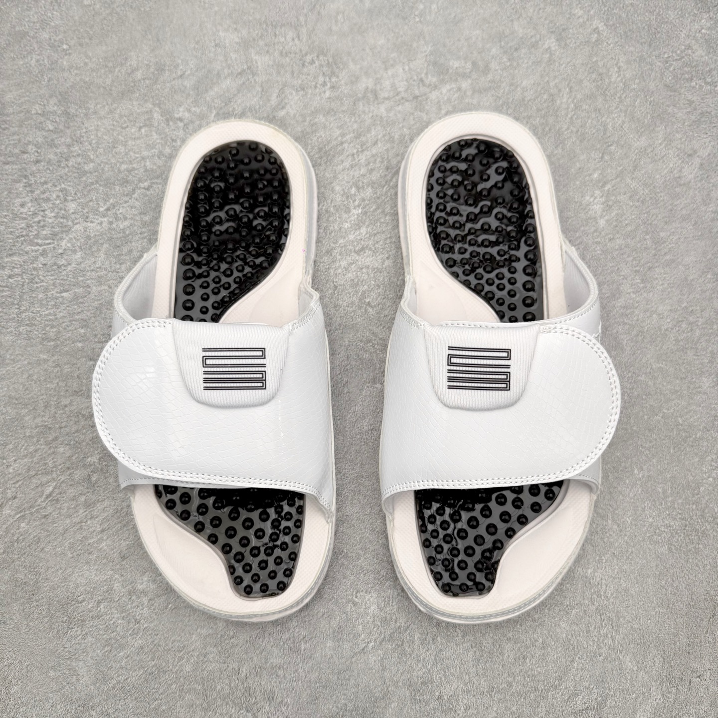 ＃原装级别 Air Jordan AJ11 Hydro Retro Slides 飞人运动拖鞋 经典的配