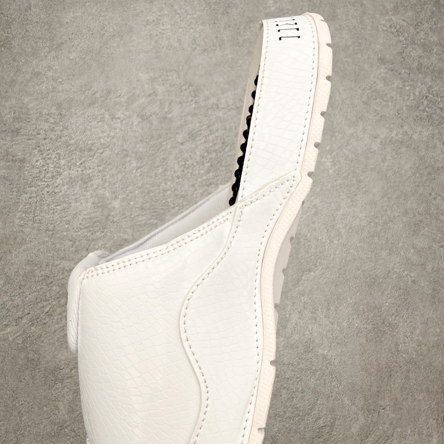 ＃原装级别 Air Jordan AJ11 Hydro Retro Slides 飞人运动拖鞋 经典的配