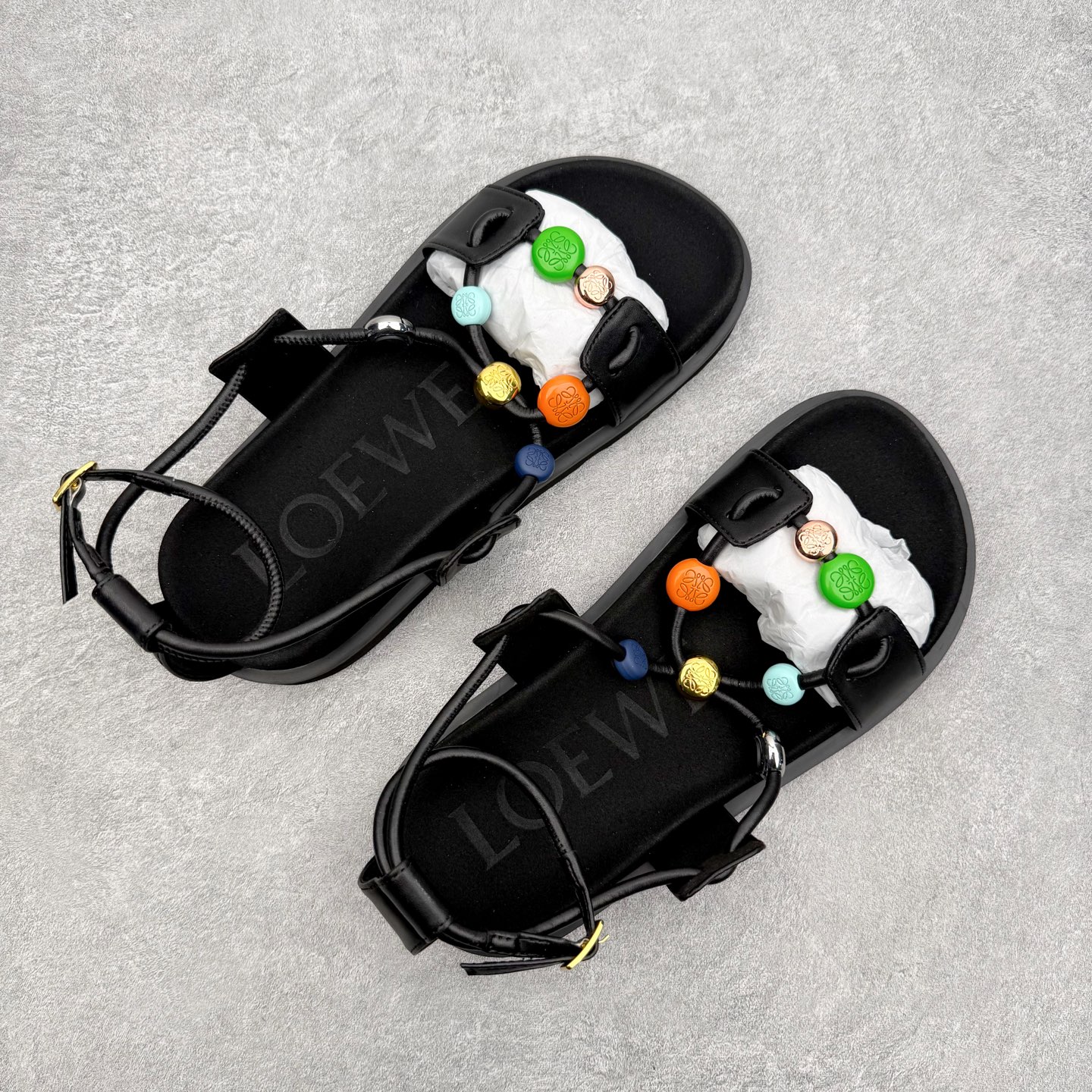 LOEWE罗意威 Pebble Beads Fussbett 纳帕羊皮 鹅卵石装饰 一字带凉鞋 1cm 