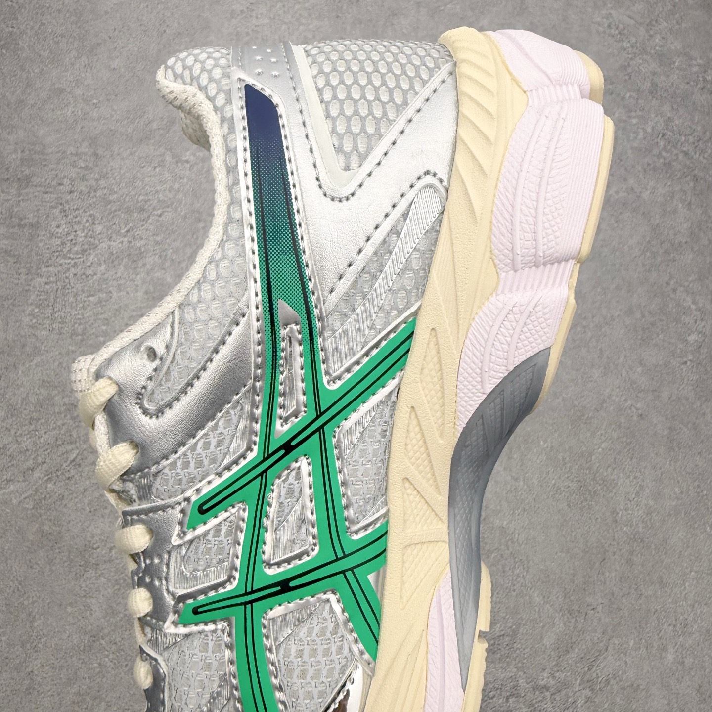 ASICS Gel-Cumulus 16 TG 联名款舒适 低帮跑步鞋 男女同款 男女同款 ASICS（