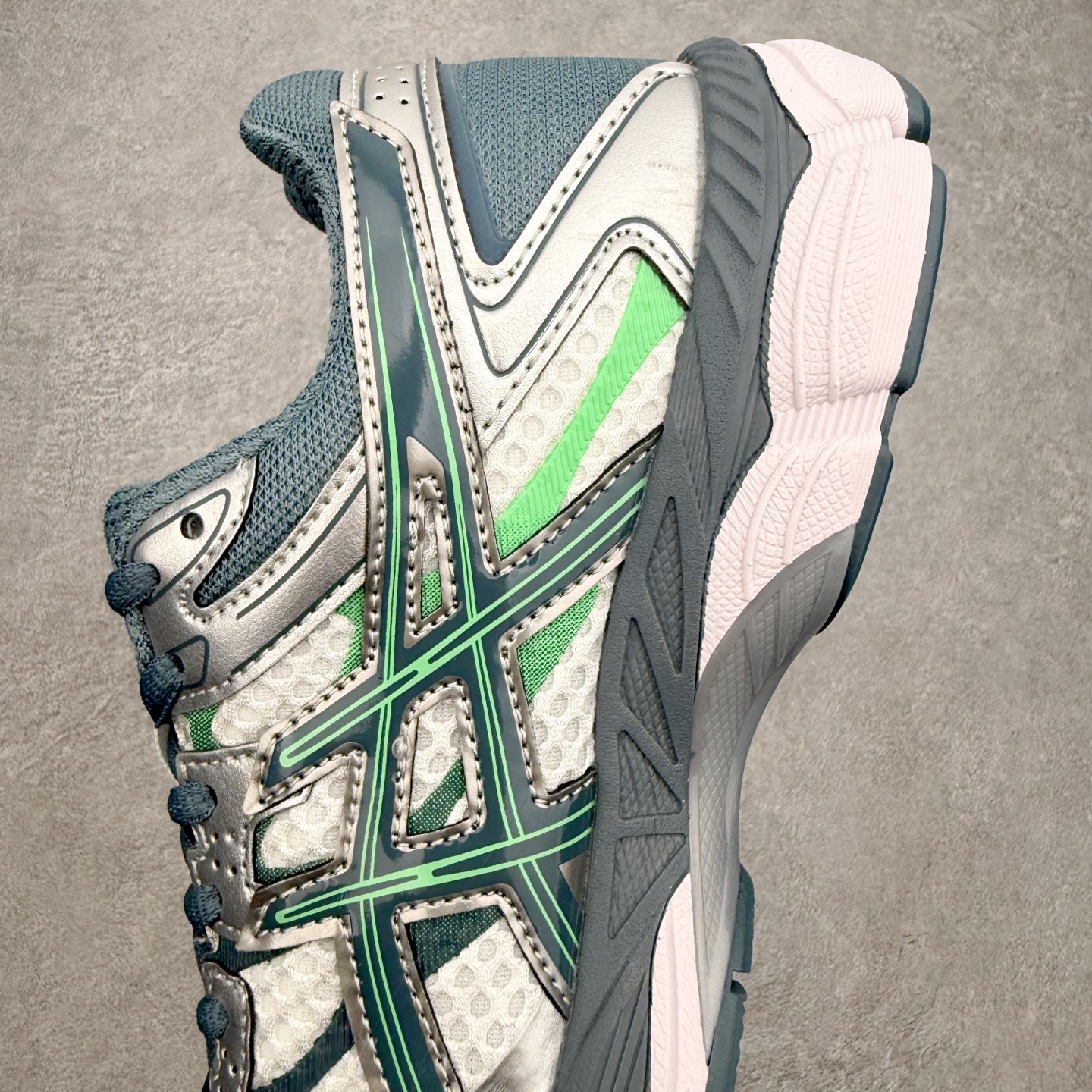 ASICS Gel-Cumulus 16 TG 联名款舒适 低帮跑步鞋 男女同款 男女同款 ASICS（