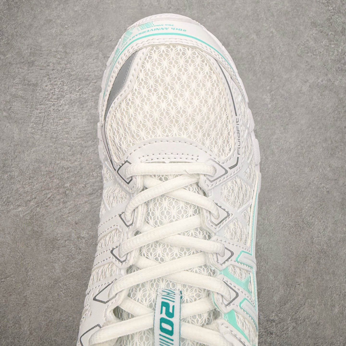 Asics Gel-kayano 20 亚瑟士舒适时尚低帮跑步鞋 GEL-KAYANO 20代问世于20