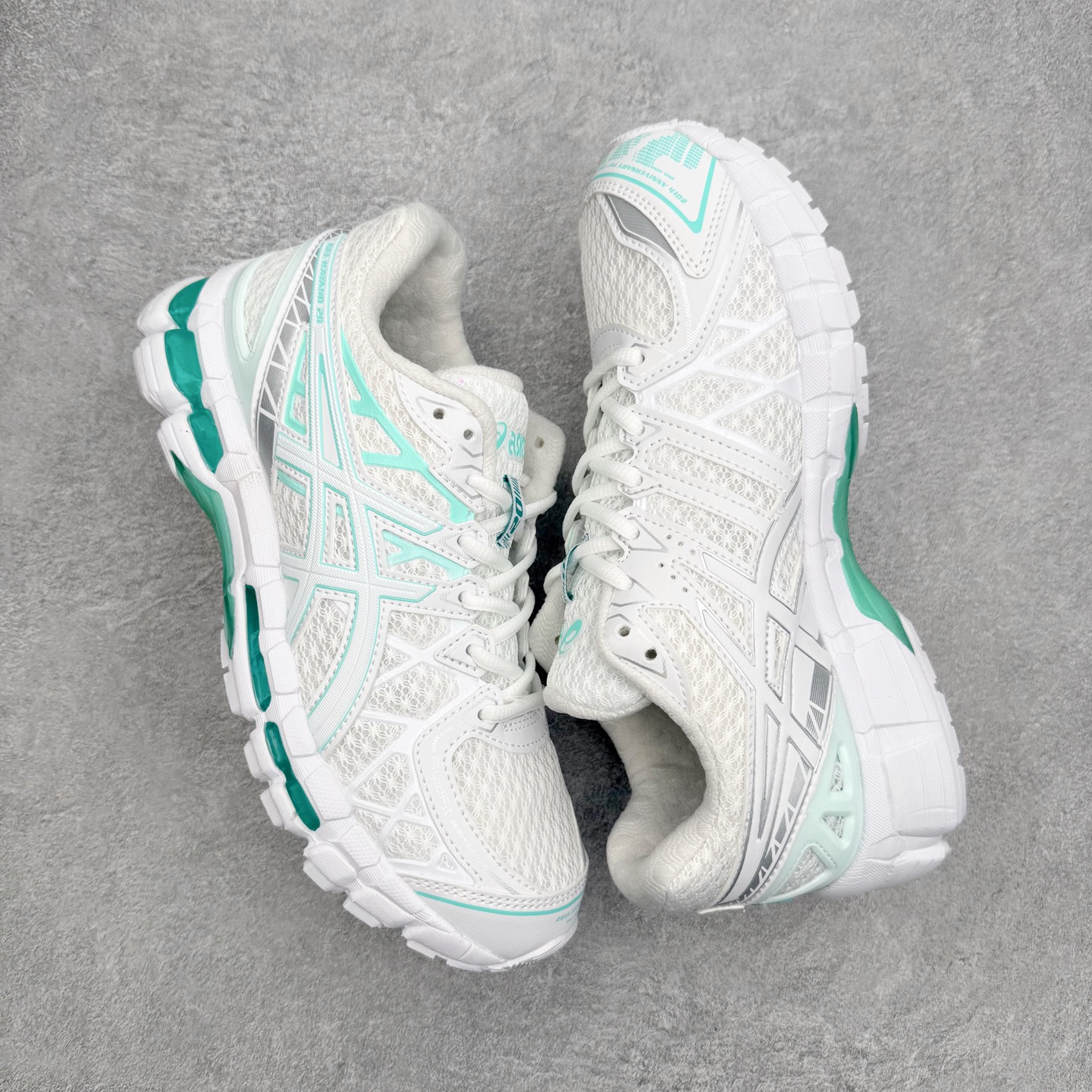 Asics Gel-kayano 20 亚瑟士舒适时尚低帮跑步鞋 GEL-KAYANO 20代问世于20