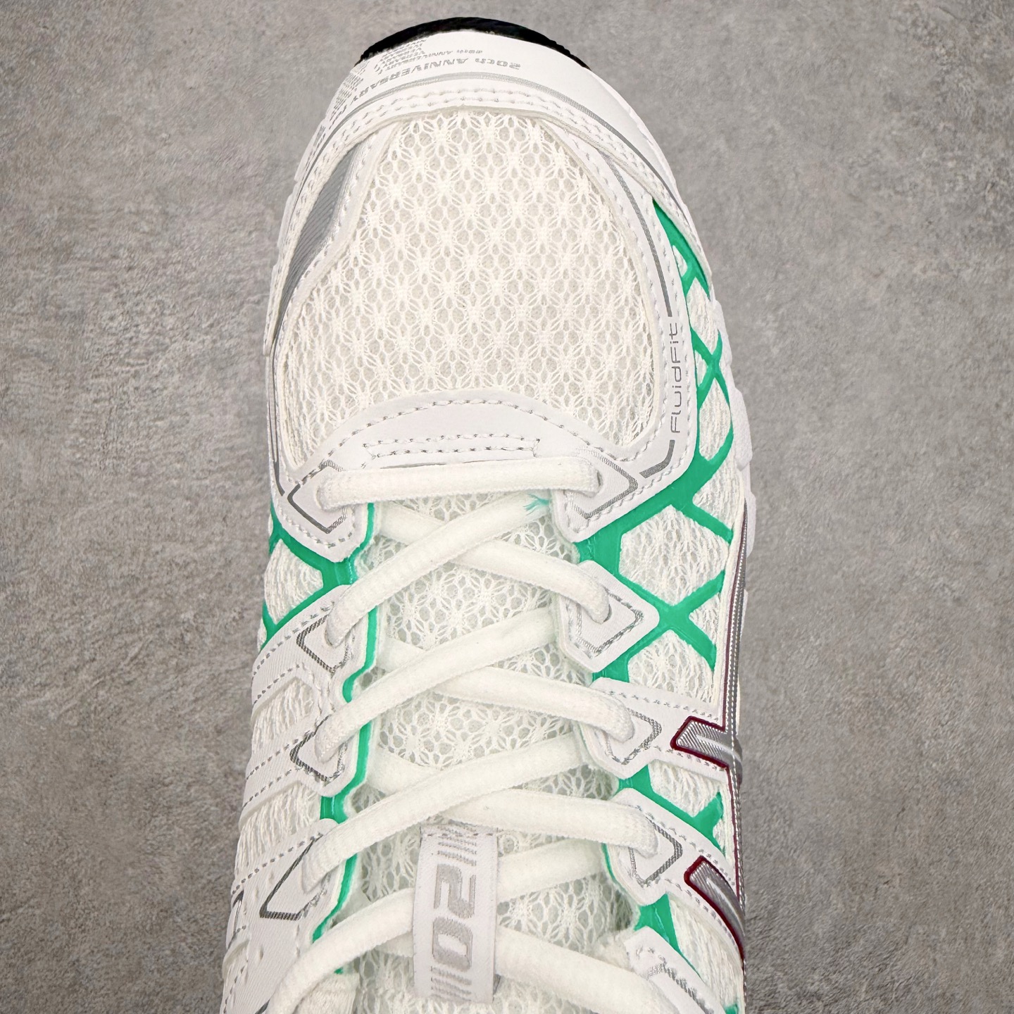 Asics Gel-kayano 20 亚瑟士舒适时尚低帮跑步鞋 GEL-KAYANO 20代问世于20