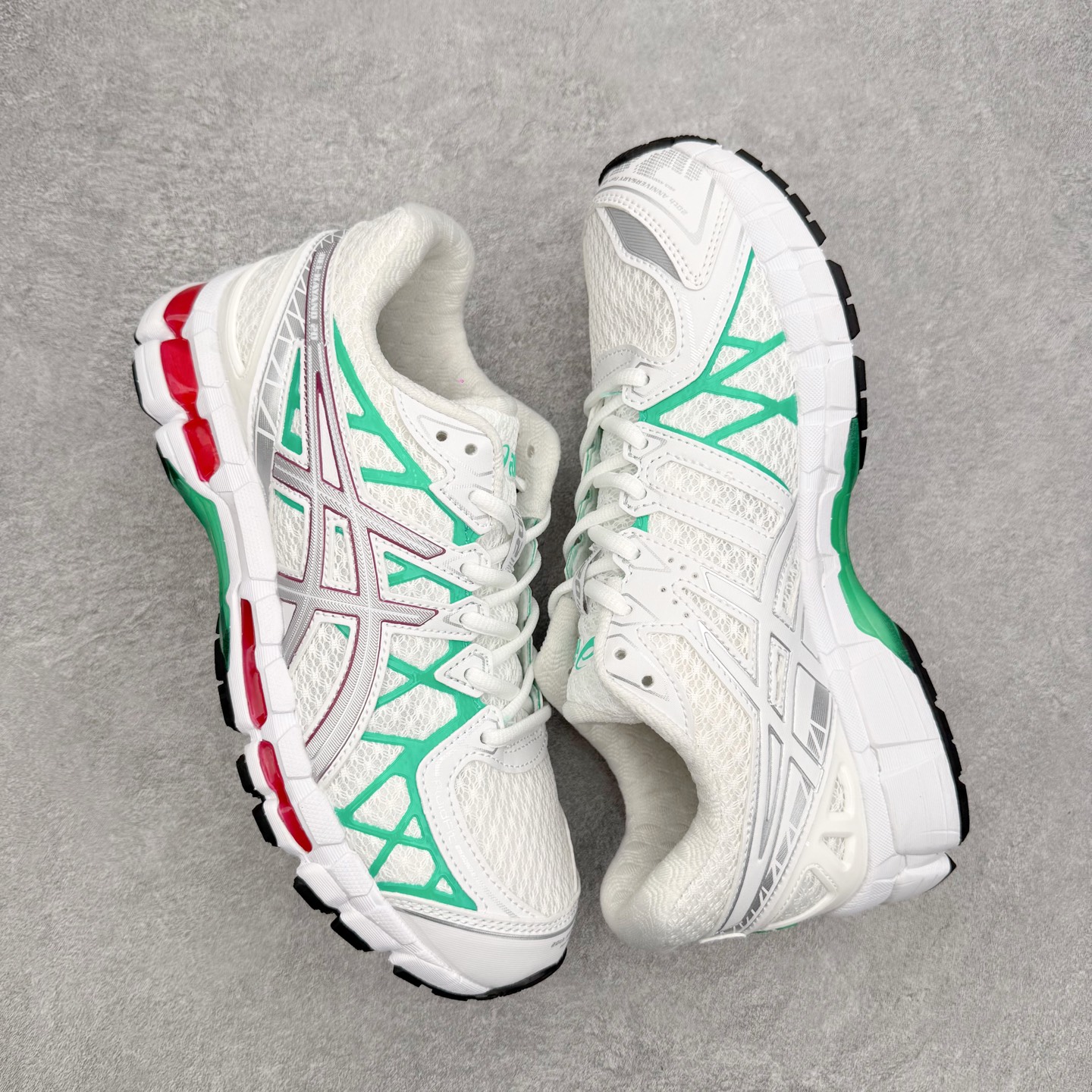 Asics Gel-kayano 20 亚瑟士舒适时尚低帮跑步鞋 GEL-KAYANO 20代问世于20
