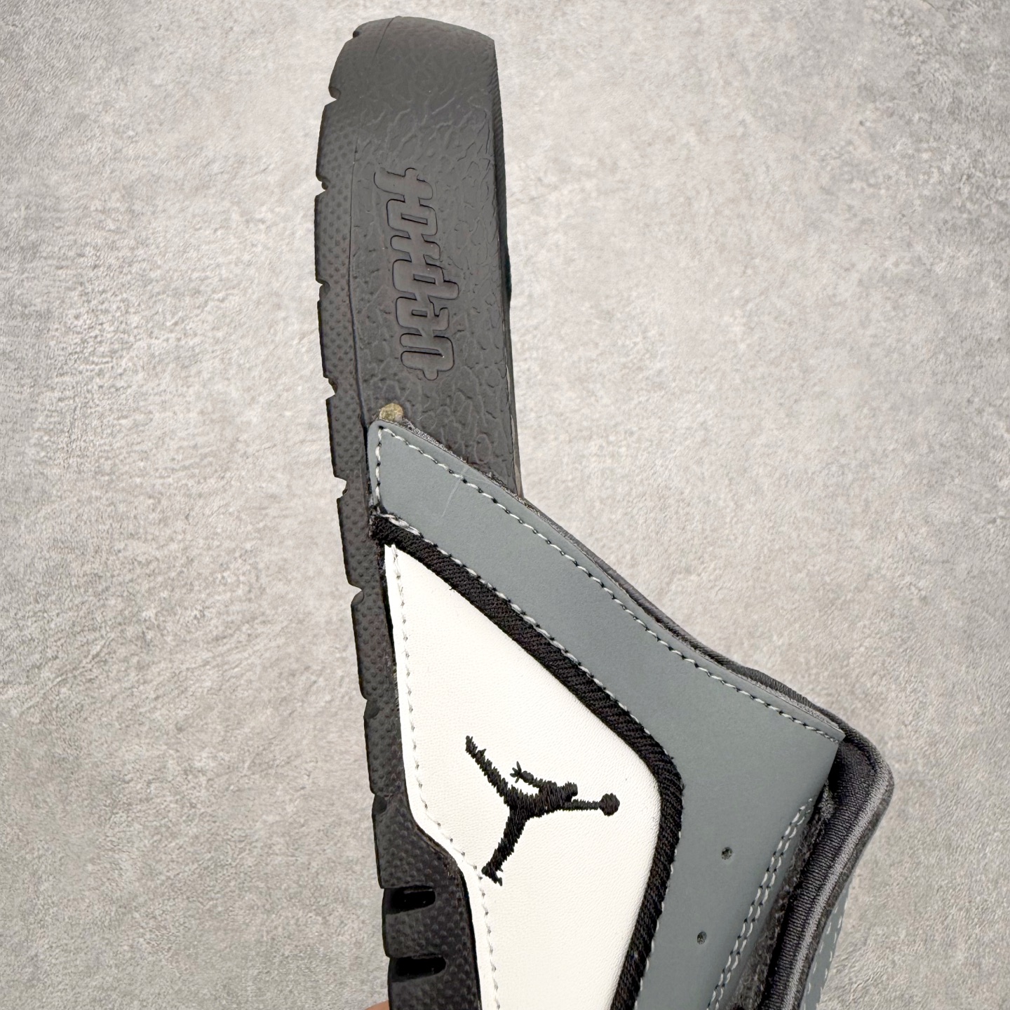 ＃原装级别 Air Jordan AJ4 Hydro Retro Slides 飞人运动拖鞋 经典的配色