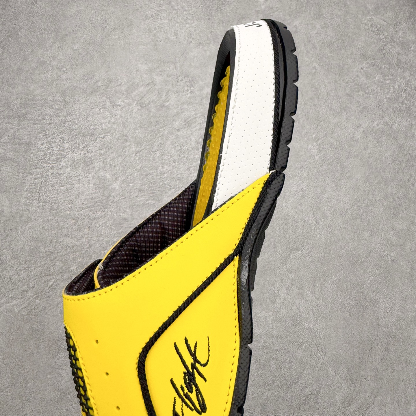 ＃原装级别 Air Jordan AJ4 Hydro Retro Slides 飞人运动拖鞋 经典的配色