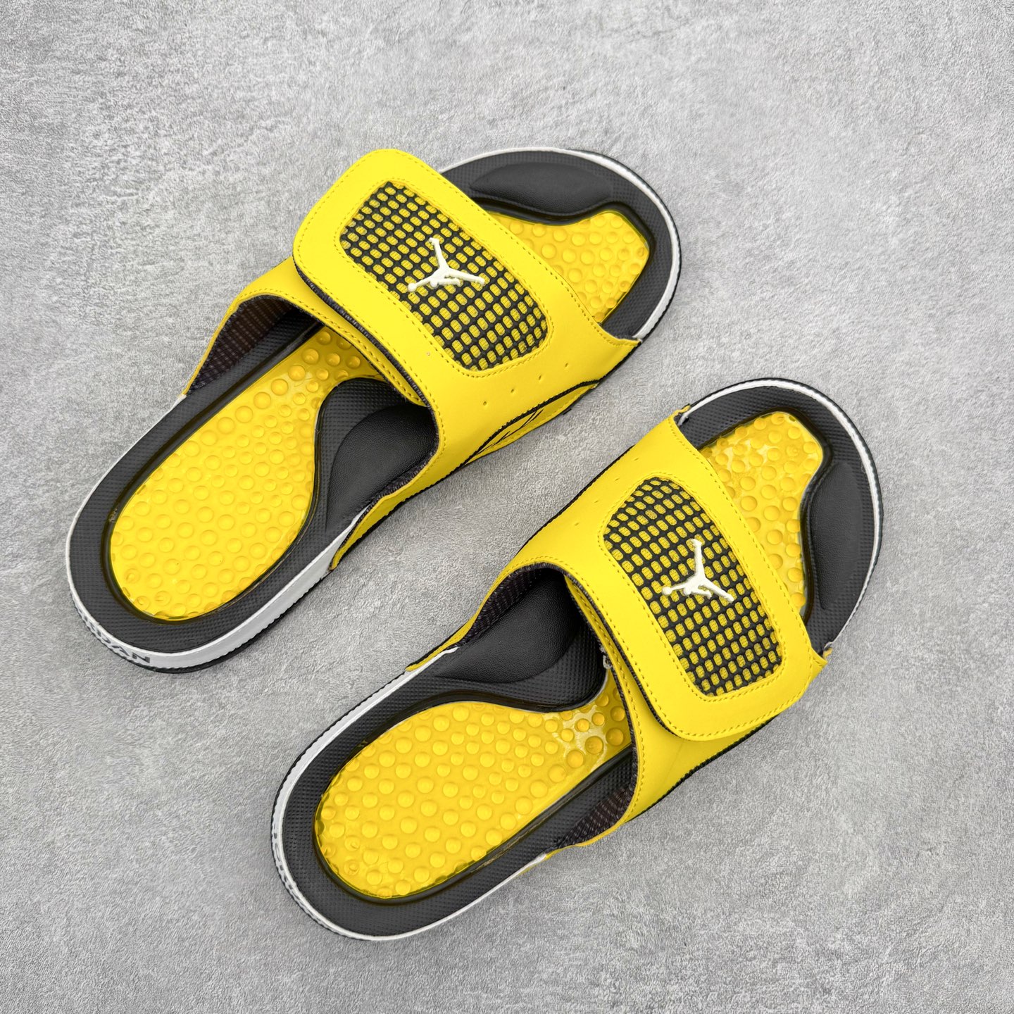 ＃原装级别 Air Jordan AJ4 Hydro Retro Slides 飞人运动拖鞋 经典的配色