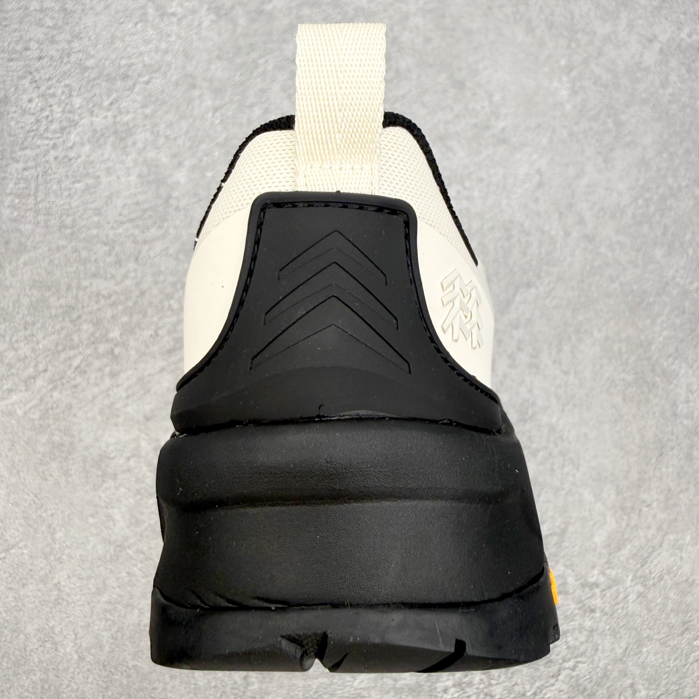 可隆KOLON SPORT MA APPROACH VENTI户外V底止滑 防滑 徒步鞋 男女同款 KO