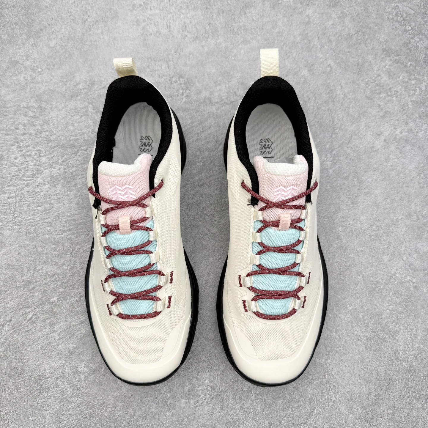 可隆KOLON SPORT MA APPROACH VENTI户外V底止滑 防滑 徒步鞋 男女同款 KO