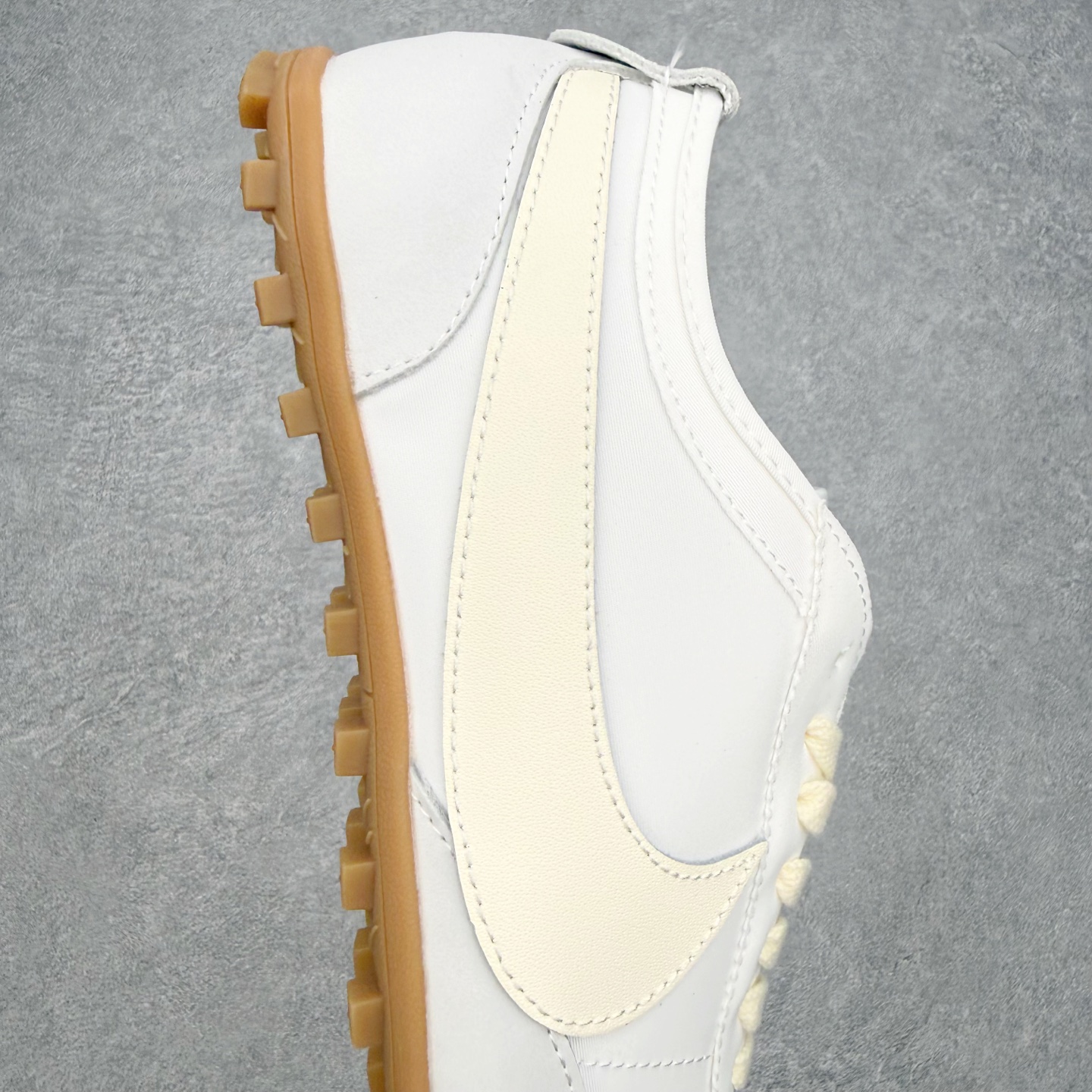 NK Moon Shoe 华夫舒适贴合生活休闲鞋 实拍调校N版已经零色差零失真 百分百还原实物色彩所见即