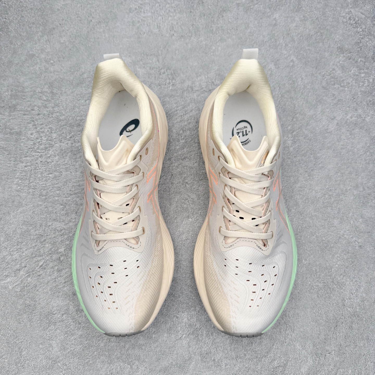 ＃特价福利‼️ASICS NOVABLAST 4 亚瑟士舒适缓震跑鞋 鞋面从NOVABLAST 3的工程