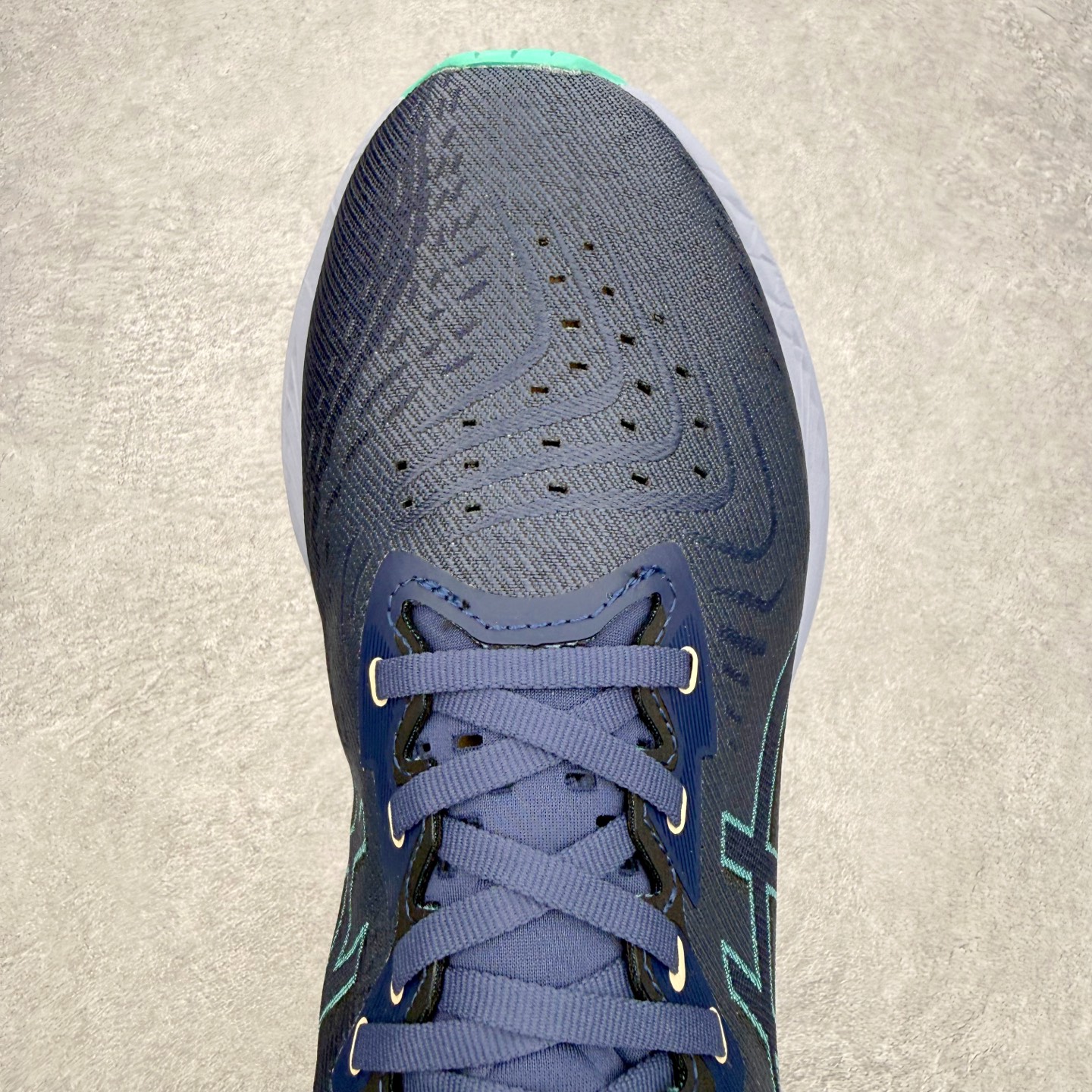 ＃特价福利‼️ASICS NOVABLAST 4 亚瑟士舒适缓震跑鞋 鞋面从NOVABLAST 3的工程