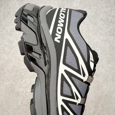 #纯原特价‼️Salomon 萨洛蒙 XT-6 复古机能户外跑鞋 这双XT-6 鞋面以锯齿状的包裹系统呈 #纯原特价‼️Salomon 萨洛蒙 XT-6 复古机能户外跑鞋 这双XT-6 鞋面以锯齿状的包裹系统呈
