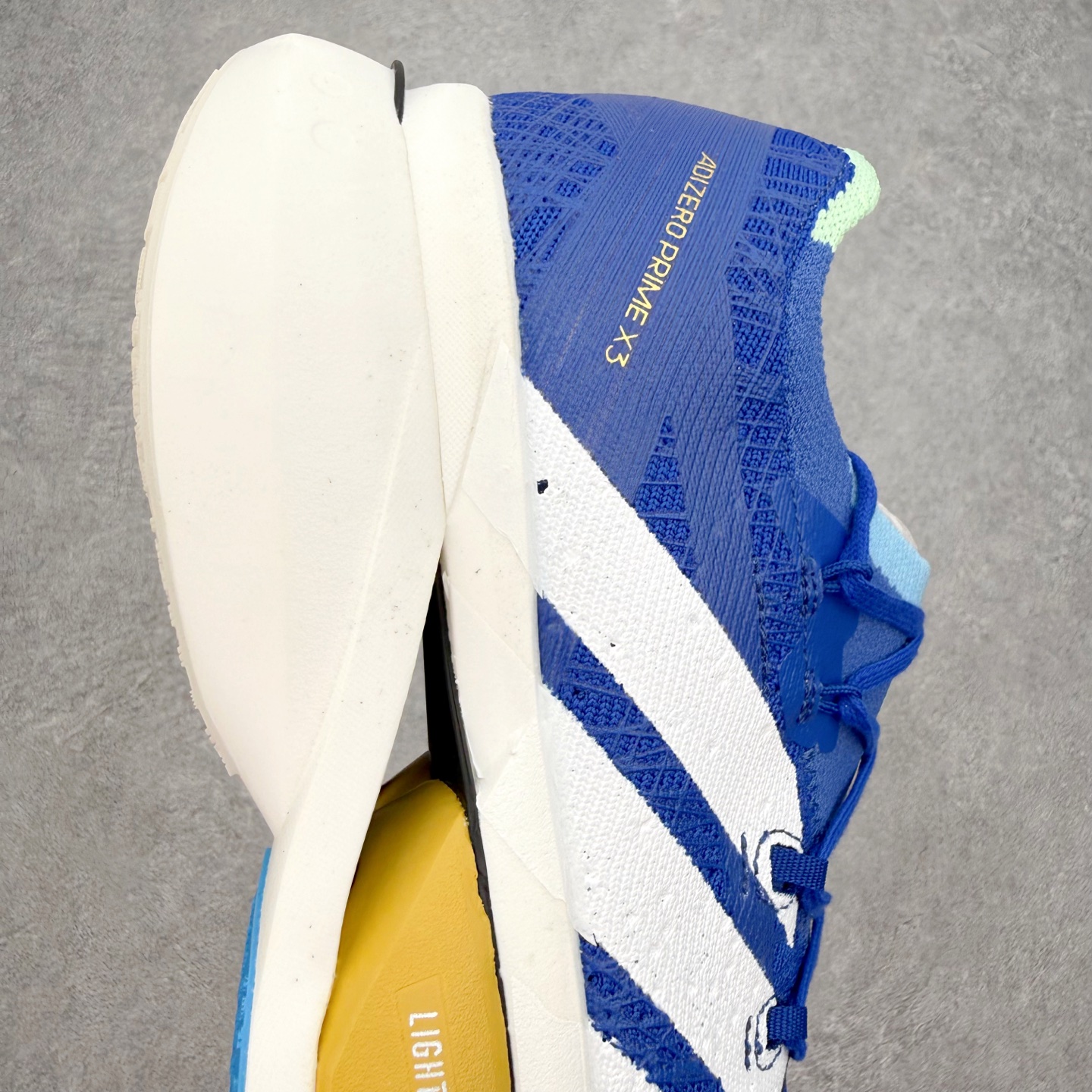 AD Adizero Prime X 3.0 Strung 马拉松舒适织物PU 低帮长跑短跑跑步鞋 男女