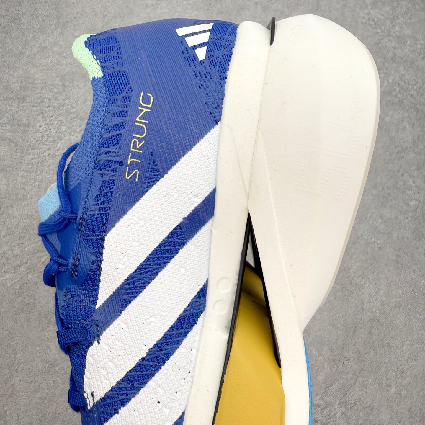 AD Adizero Prime X 3.0 Strung 马拉松舒适织物PU 低帮长跑短跑跑步鞋 男女
