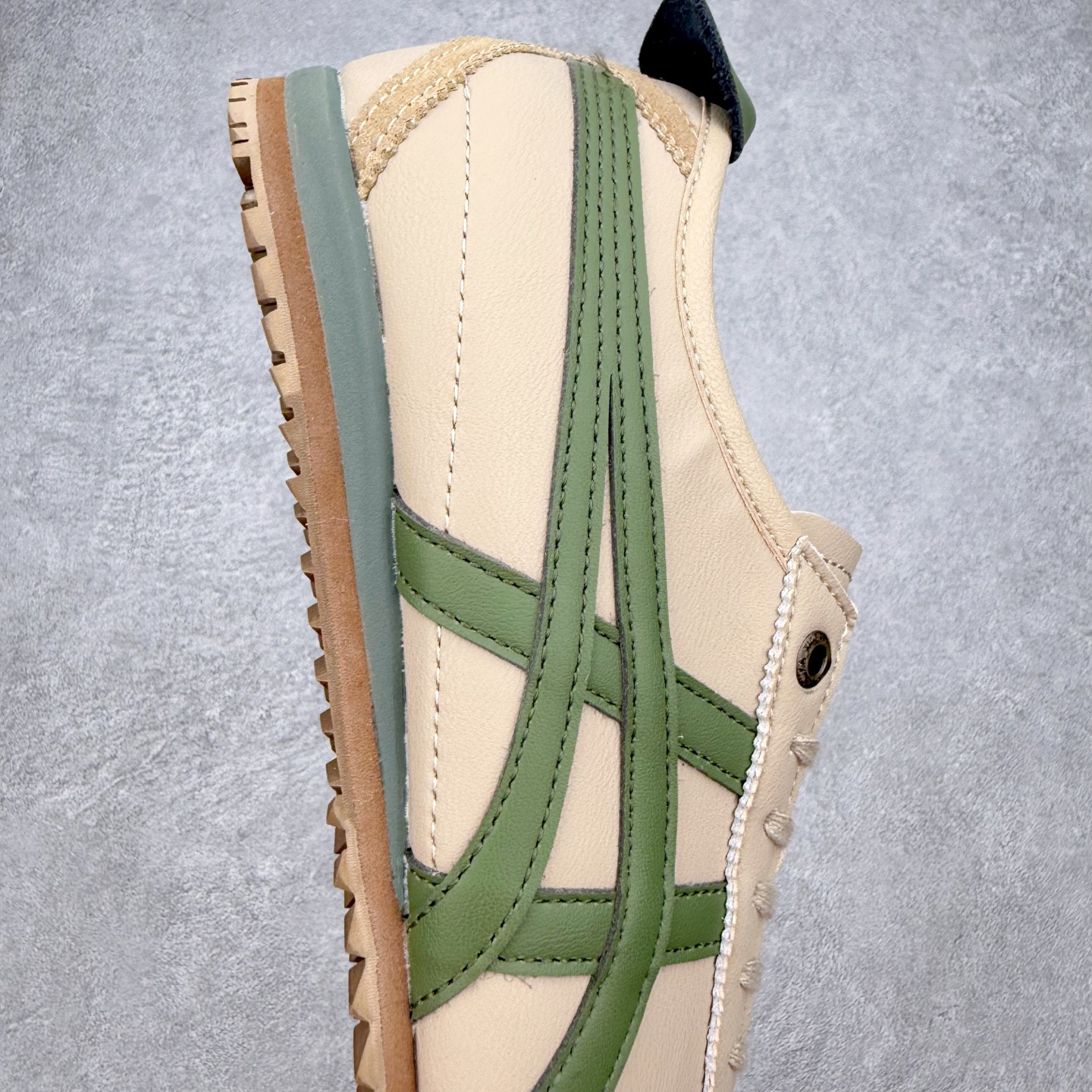＃C版 Asics Onitsuka Tiger MEXICO 66 亚瑟士鬼冢虎复古经典板鞋 市场王者
