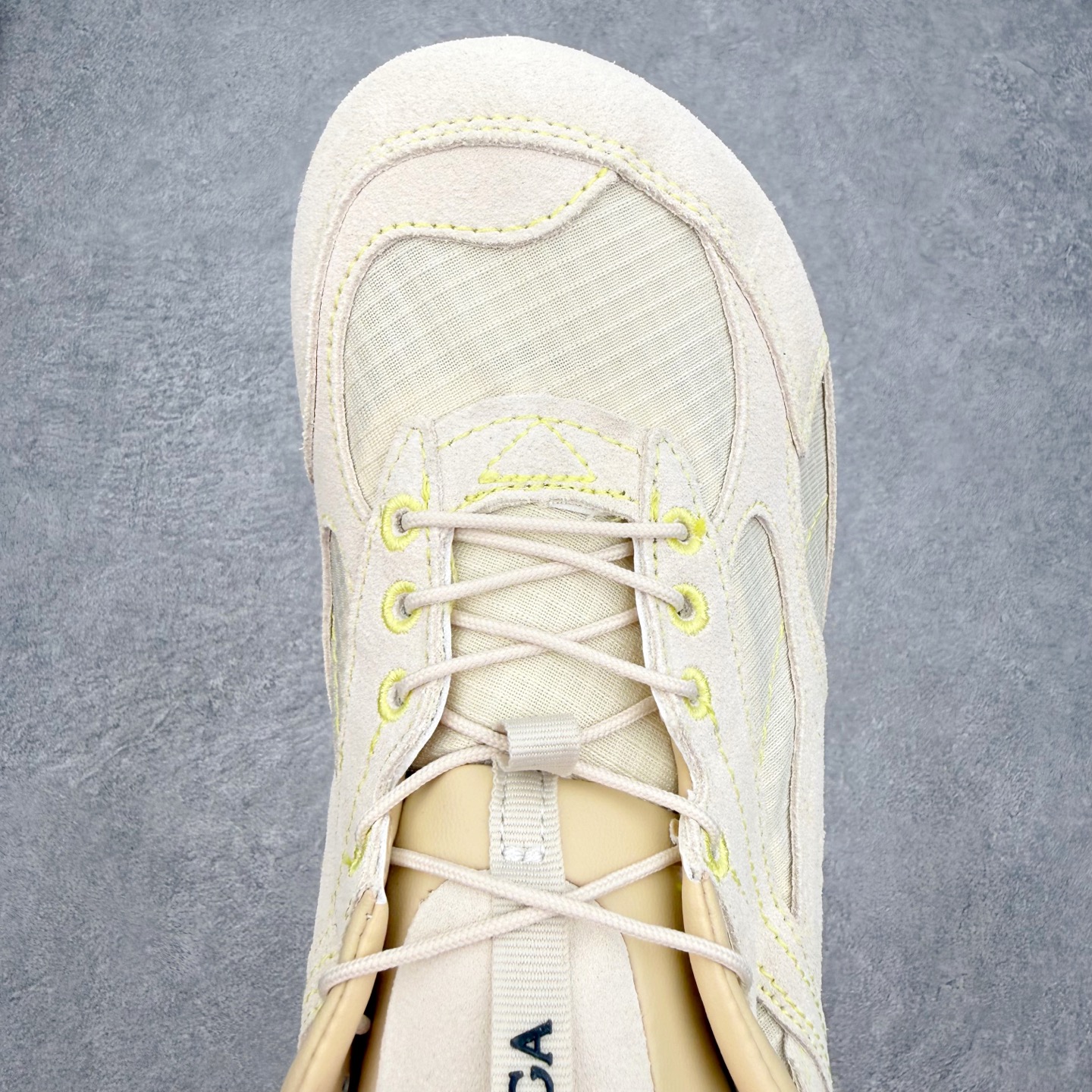 Bottega Veneta葆蝶家 BV Orbit Flash 麂皮 抽绳平底 低帮 生活休闲鞋 Bo