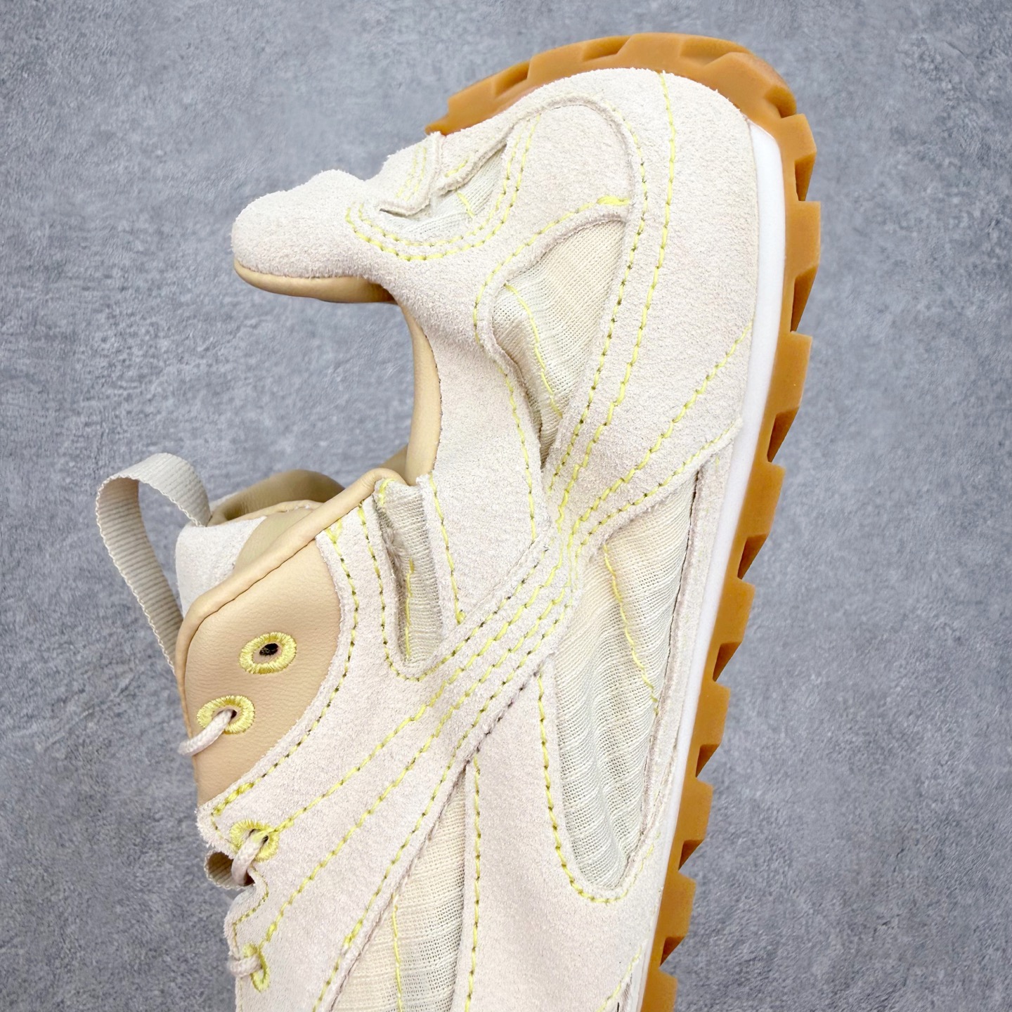 Bottega Veneta葆蝶家 BV Orbit Flash 麂皮 抽绳平底 低帮 生活休闲鞋 Bo
