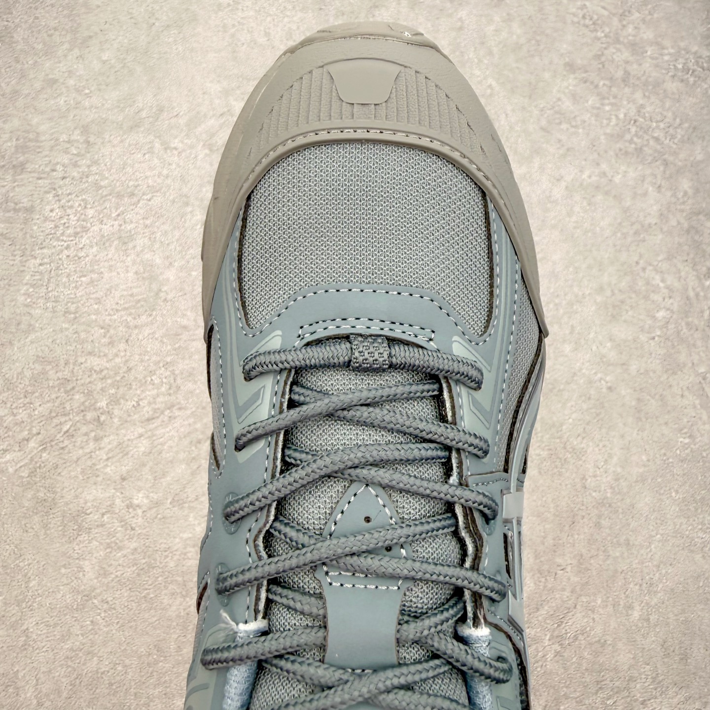 Asics Gel-Venturem 6 亚瑟士舒适透气运动跑鞋 #鞋面采用新的单丝纤维工程网布鞋面，提