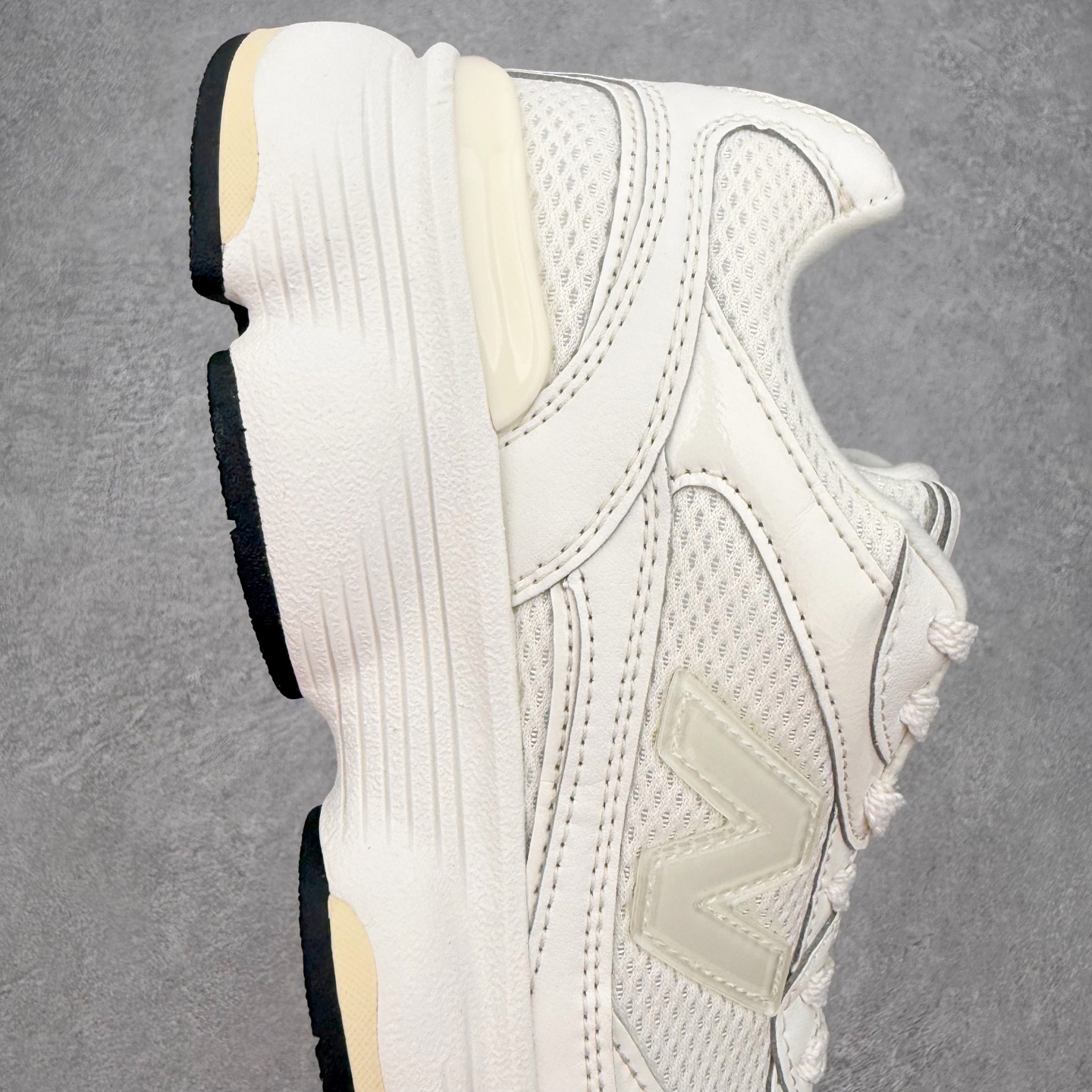 New Balance NB6034 新百伦舒适美式复古织物皮革减震透气支撑低帮休闲跑步鞋 男女同款 N