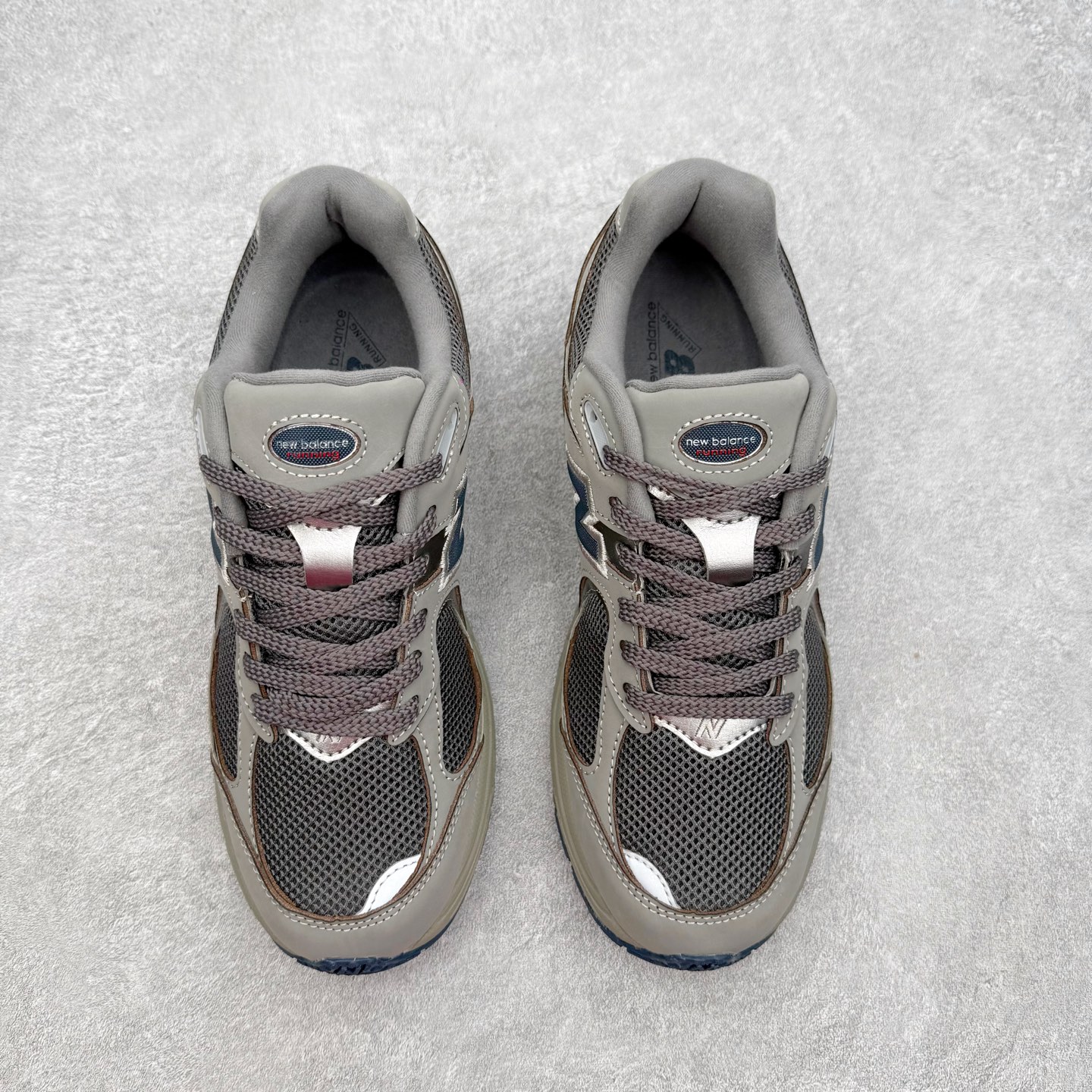 ＃纯原福利‼️New Balance NB2002系列 男女休闲慢跑鞋 必备的时髦单品之一 最新出的20