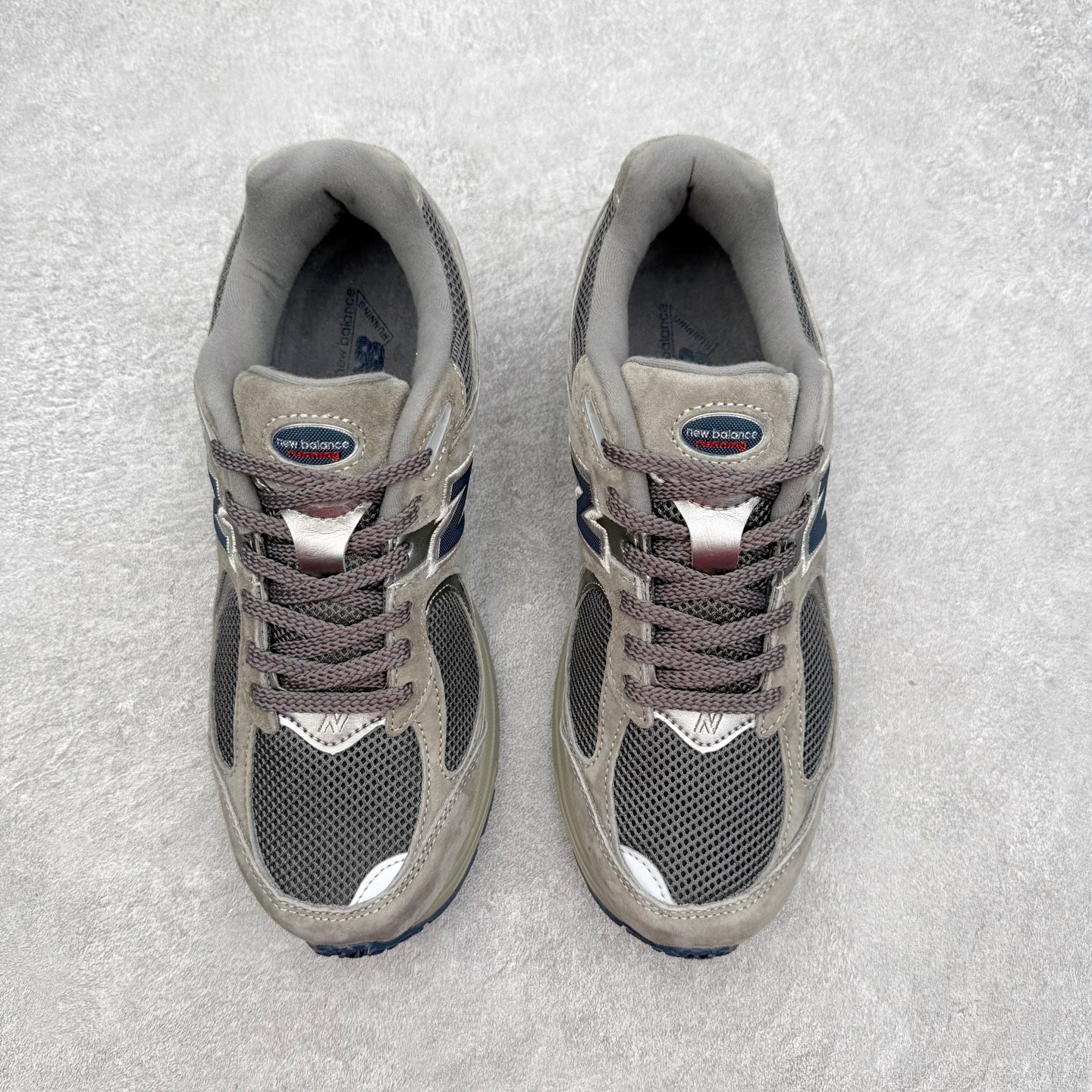 ＃纯原福利‼️New Balance NB2002系列 男女休闲慢跑鞋 必备的时髦单品之一 最新出的20