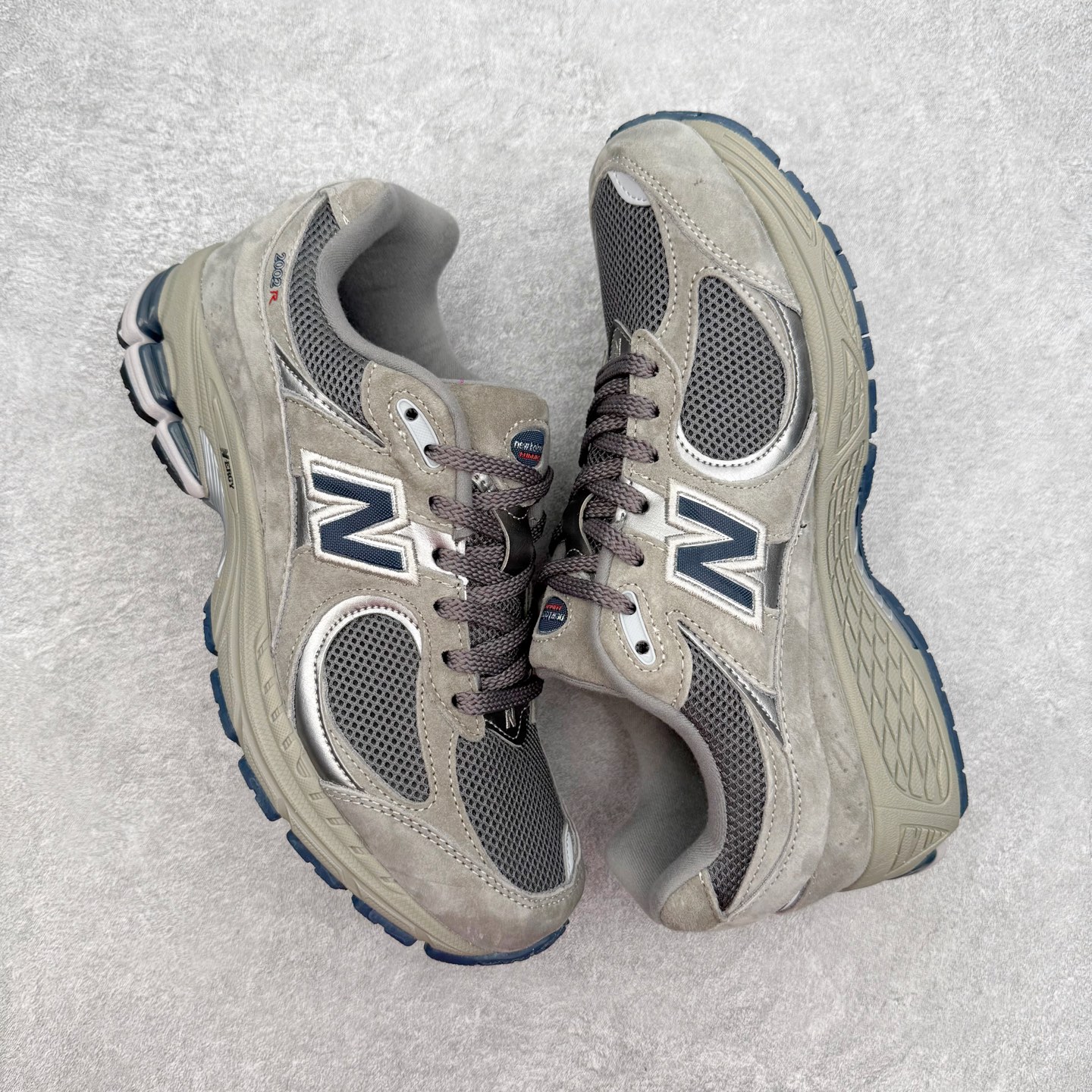 ＃纯原福利‼️New Balance NB2002系列 男女休闲慢跑鞋 必备的时髦单品之一 最新出的20