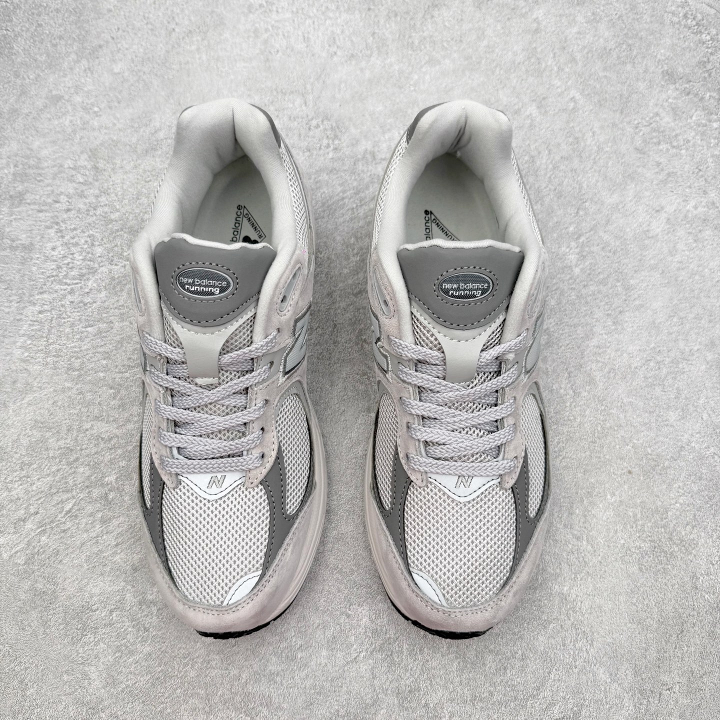 ＃纯原福利‼️New Balance NB2002系列 男女休闲慢跑鞋 必备的时髦单品之一 最新出的20
