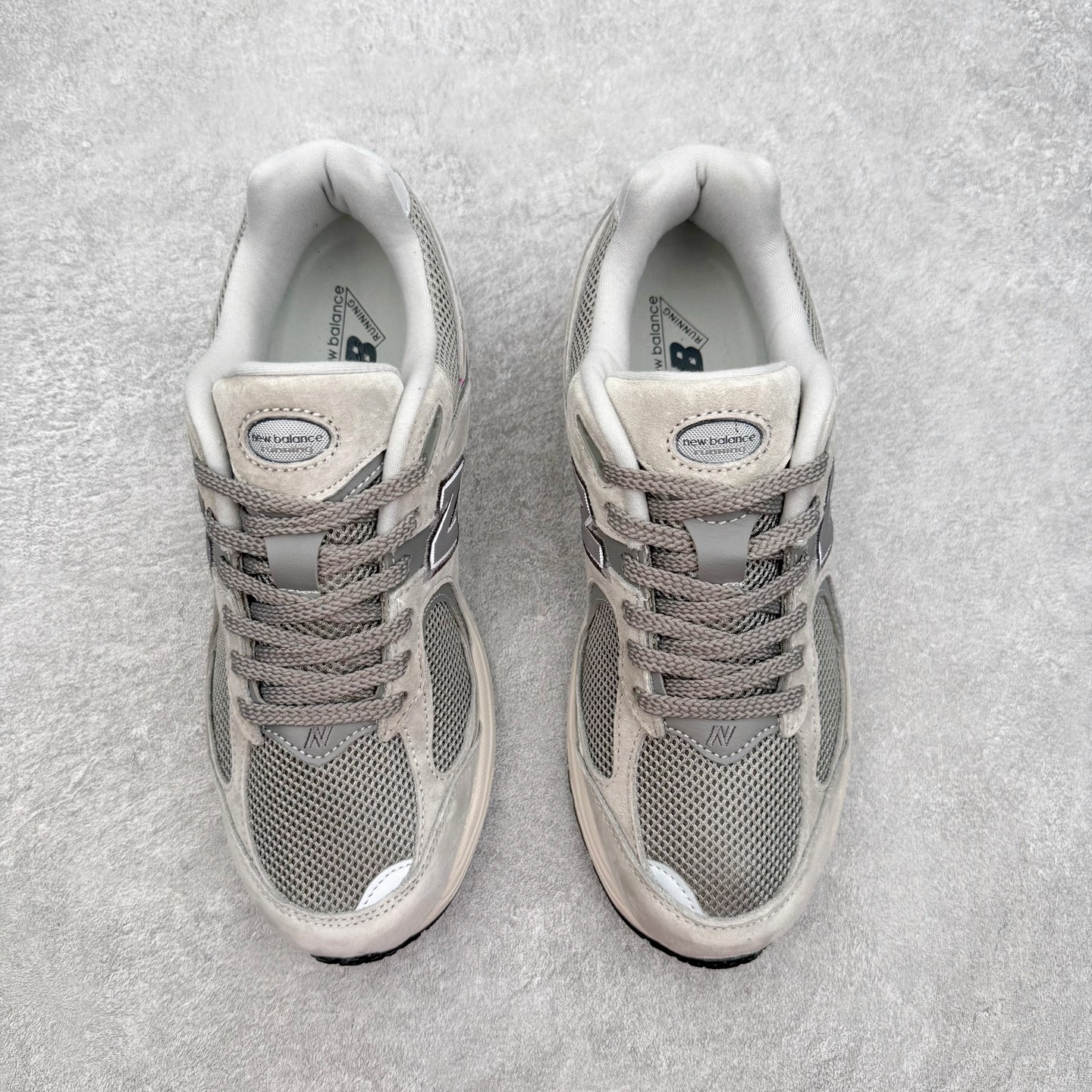 ＃纯原福利‼️New Balance NB2002系列 男女休闲慢跑鞋 必备的时髦单品之一 最新出的20