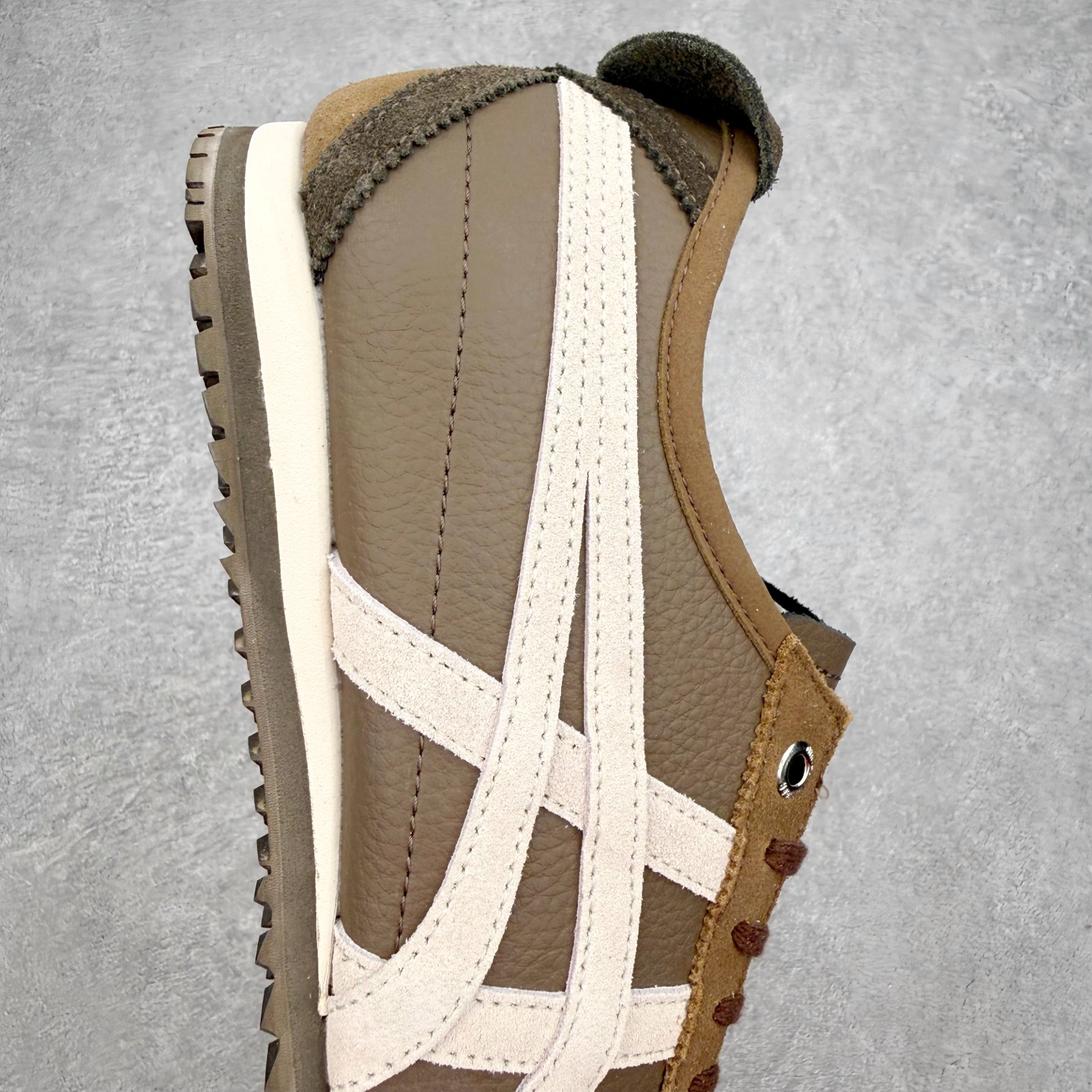 ＃C版 Asics Onitsuka Tiger MEXICO 66 亚瑟士鬼冢虎复古经典板鞋 市场王者