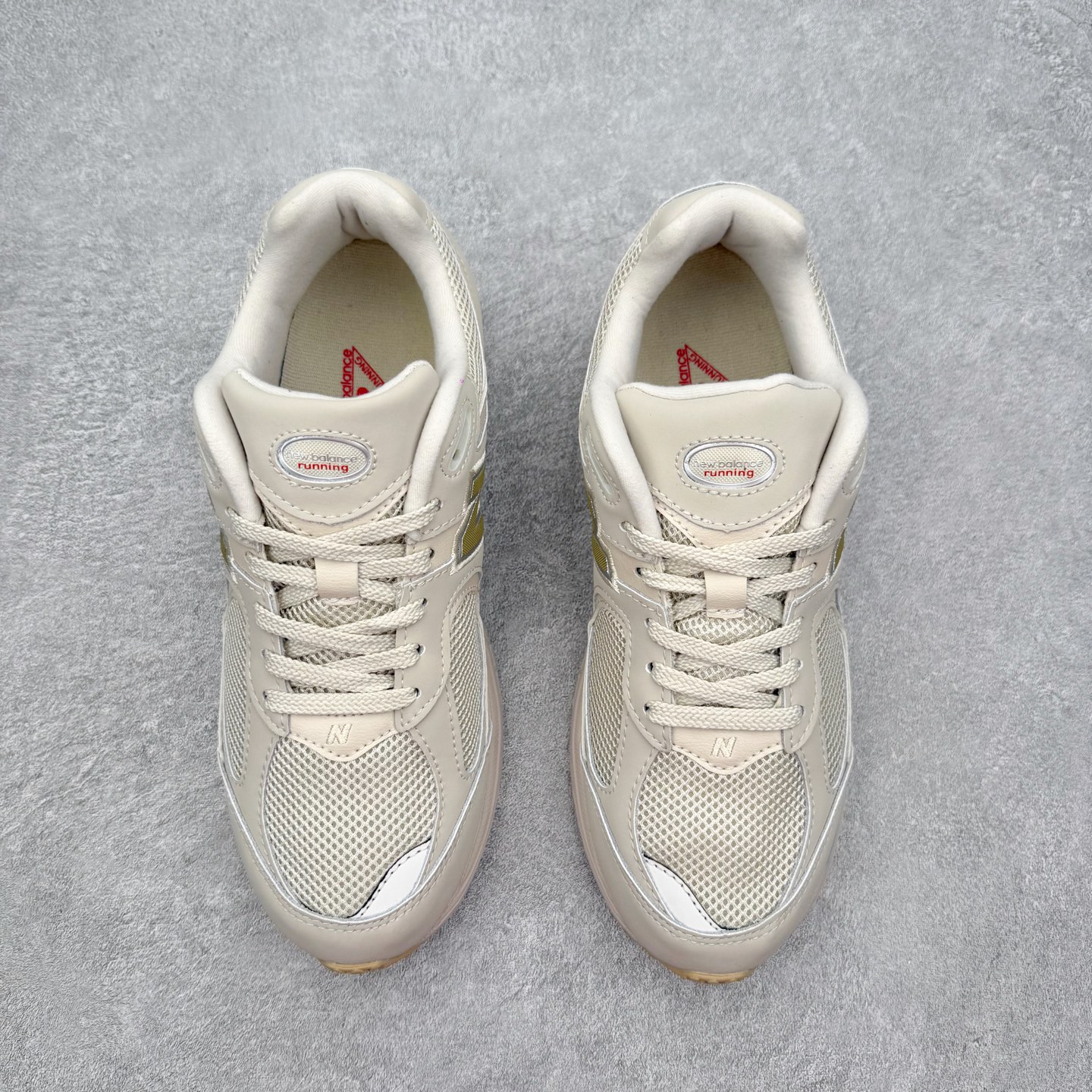 ＃纯原福利‼️New Balance NB2002系列 男女休闲慢跑鞋 必备的时髦单品之一 最新出的20