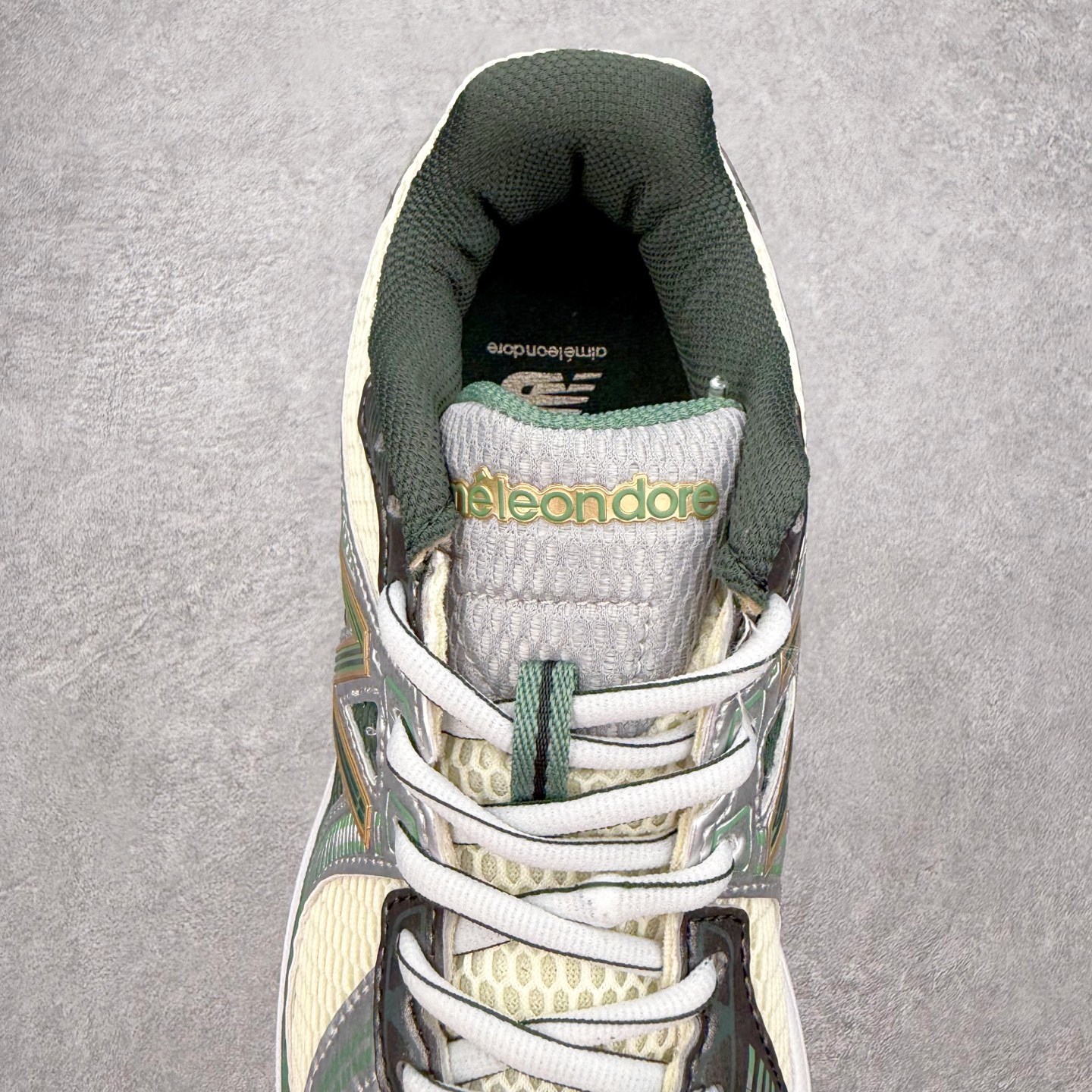 ＃福利特价‼️New Balance NB860 新百伦舒适美式复古织物皮革减震透气支撑低帮休闲跑步鞋 