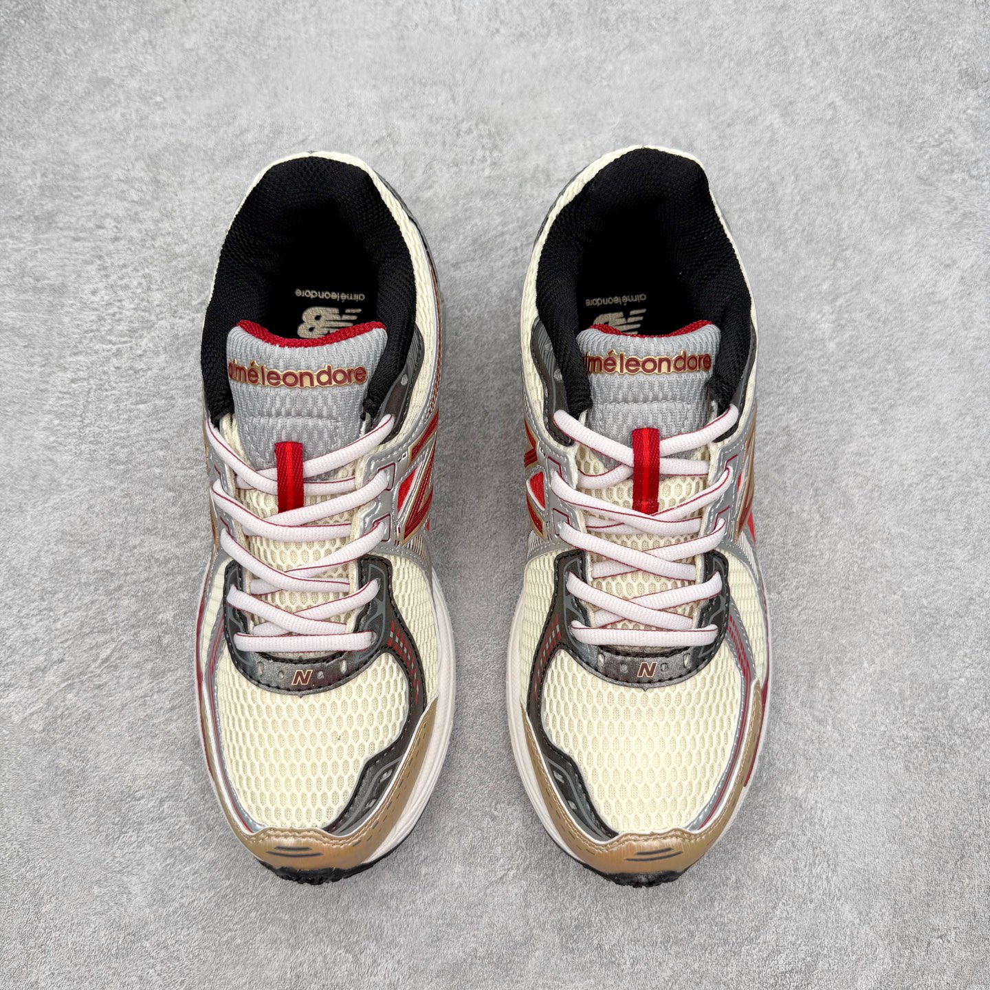 ＃福利特价‼️New Balance NB860 新百伦舒适美式复古织物皮革减震透气支撑低帮休闲跑步鞋 