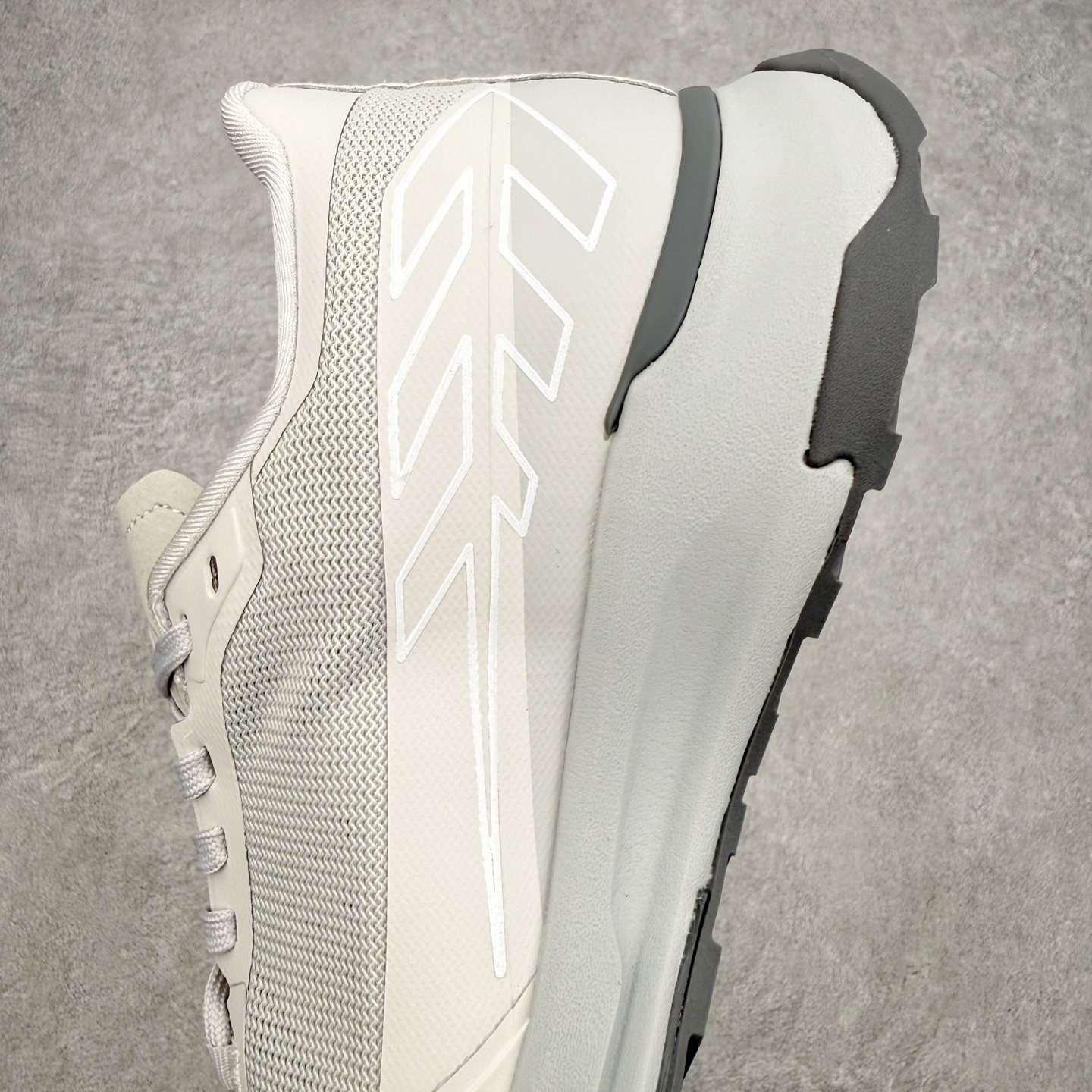 可隆KOLON SPORT EGG LITE 2.0 止滑V徒步 户外功能鞋 男女同款 KOLON SP