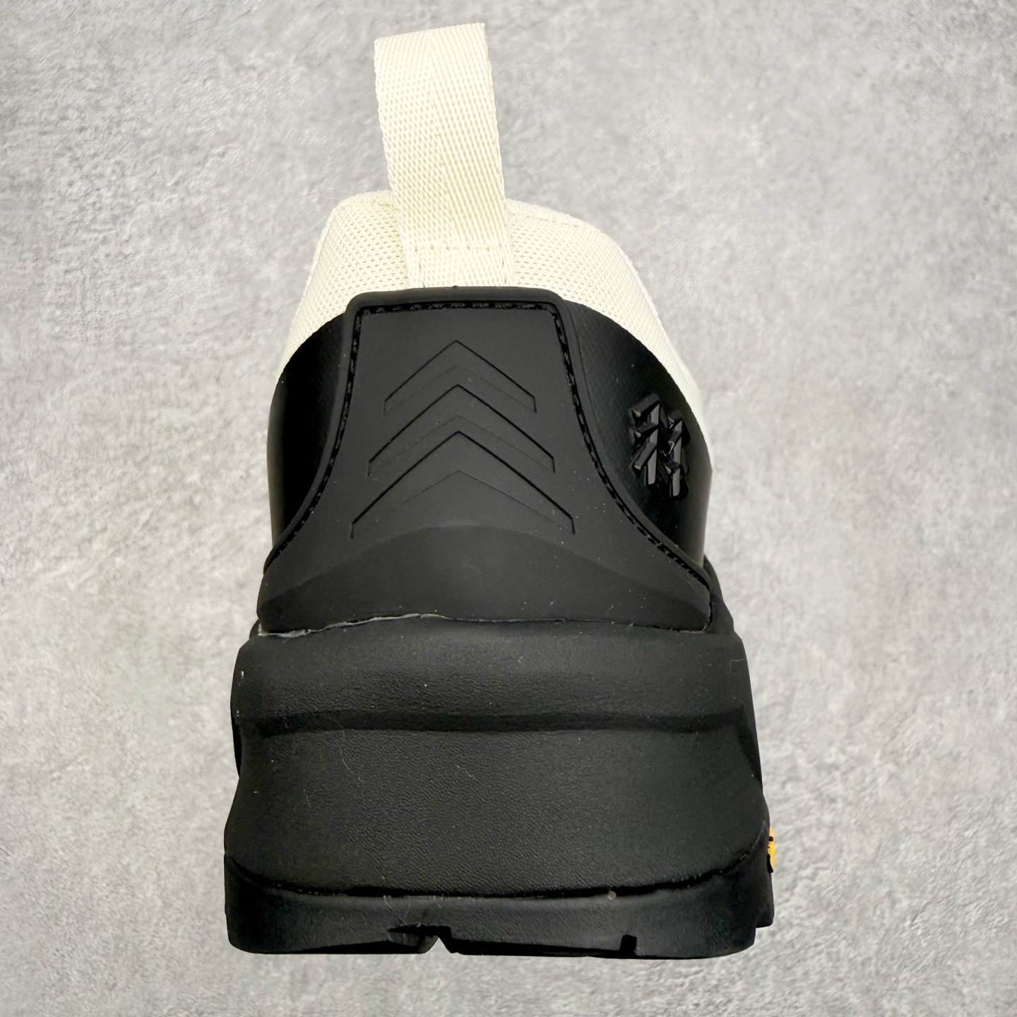 可隆KOLON SPORT MA APPROACH VENTI户外V底止滑 防滑 徒步鞋 男女同款 KO