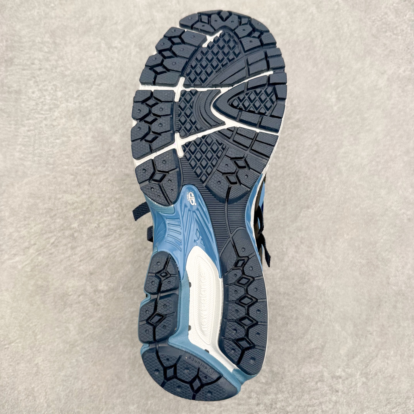 New Balance M1906R NB新百伦系列复古老爹风休闲运动慢跑鞋 日韩出口特供订单 全网最全