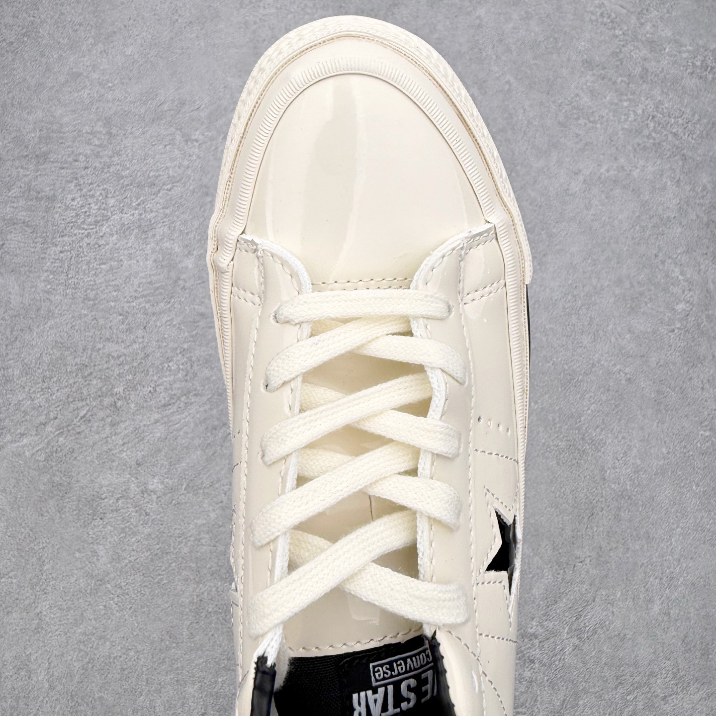 Converse ONE STAR Leather匡威木村一星皮质白黑拼接经典舒适低帮休闲硫化板鞋以经典