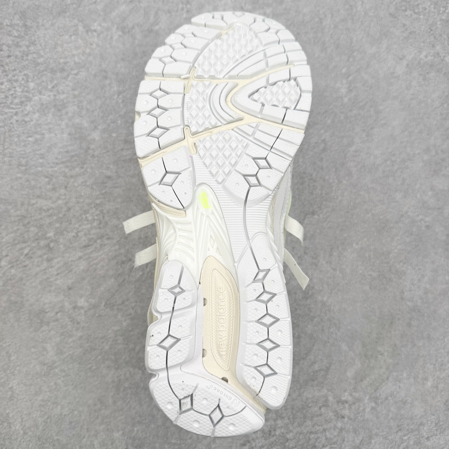 New Balance M1906R NB新百伦系列复古老爹风休闲运动慢跑鞋 日韩出口特供订单 全网最全