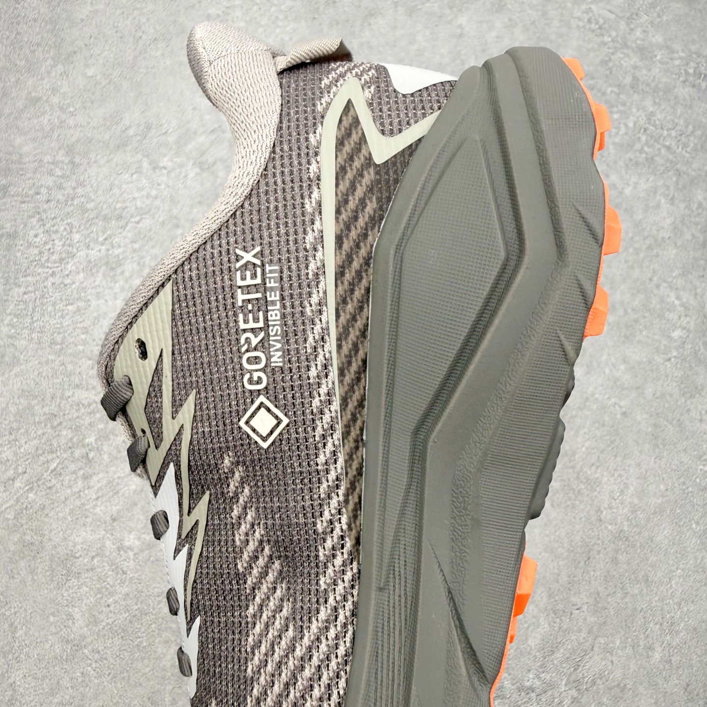 HOKA ONE ONE Challenger 8 GTX 舒适百搭 越野跑鞋 HOKA ONE ONE